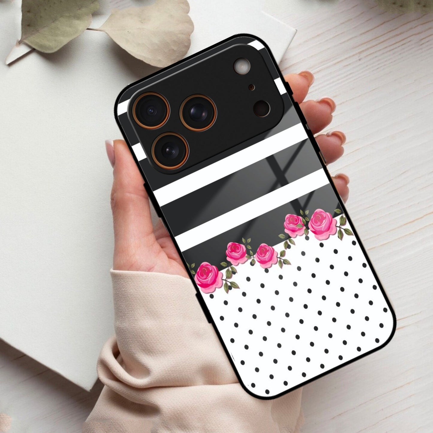 Elegant Rose Parad Glass Case Cover For iPhone