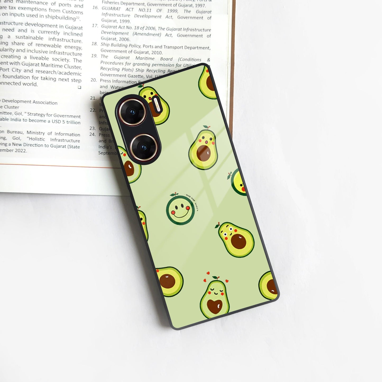 Cute Avocado Glossy Metal Case Cover For Vivo - ShopOnCliQ