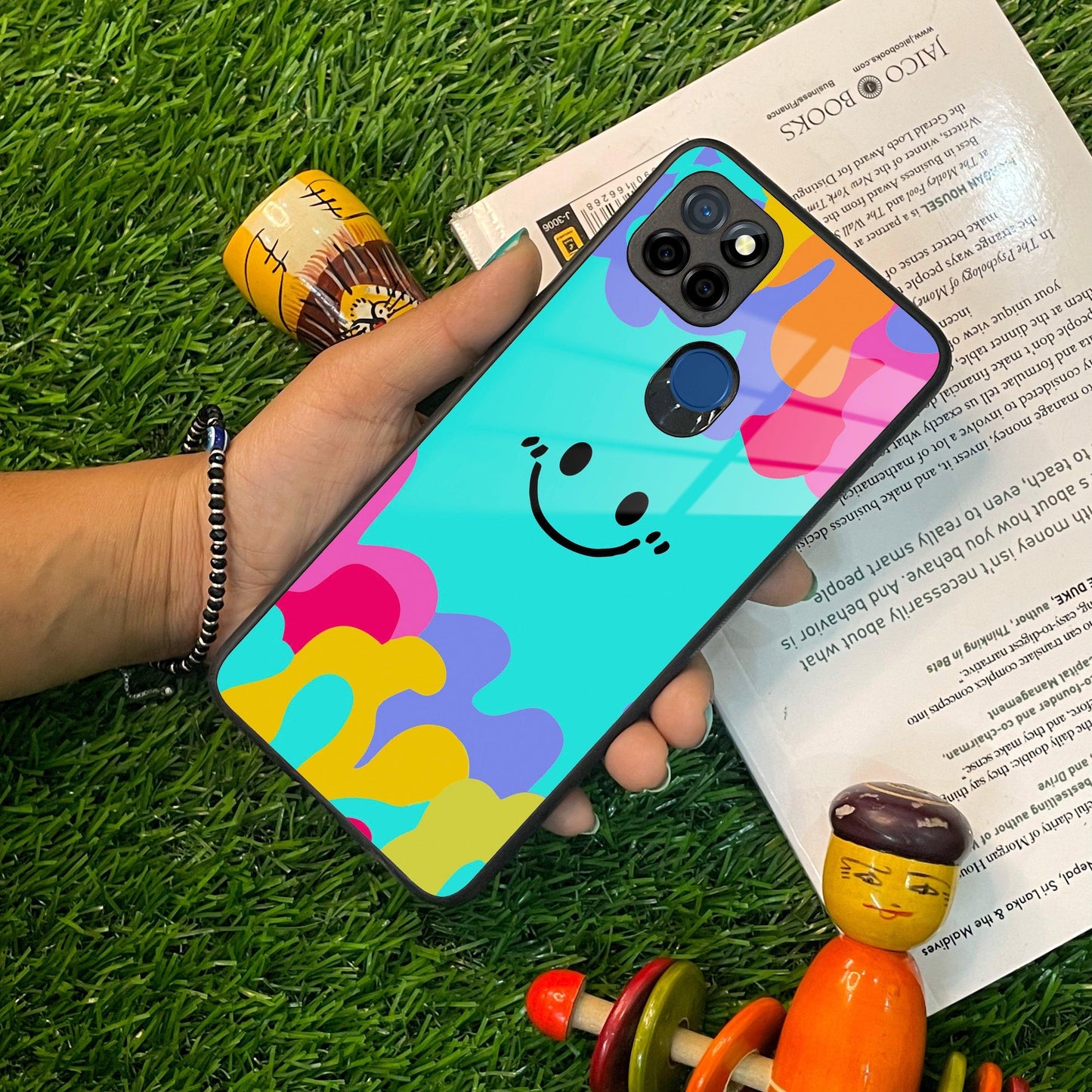 Cute Blue Smiley Multicolor Glass Case For Realme/Narzo