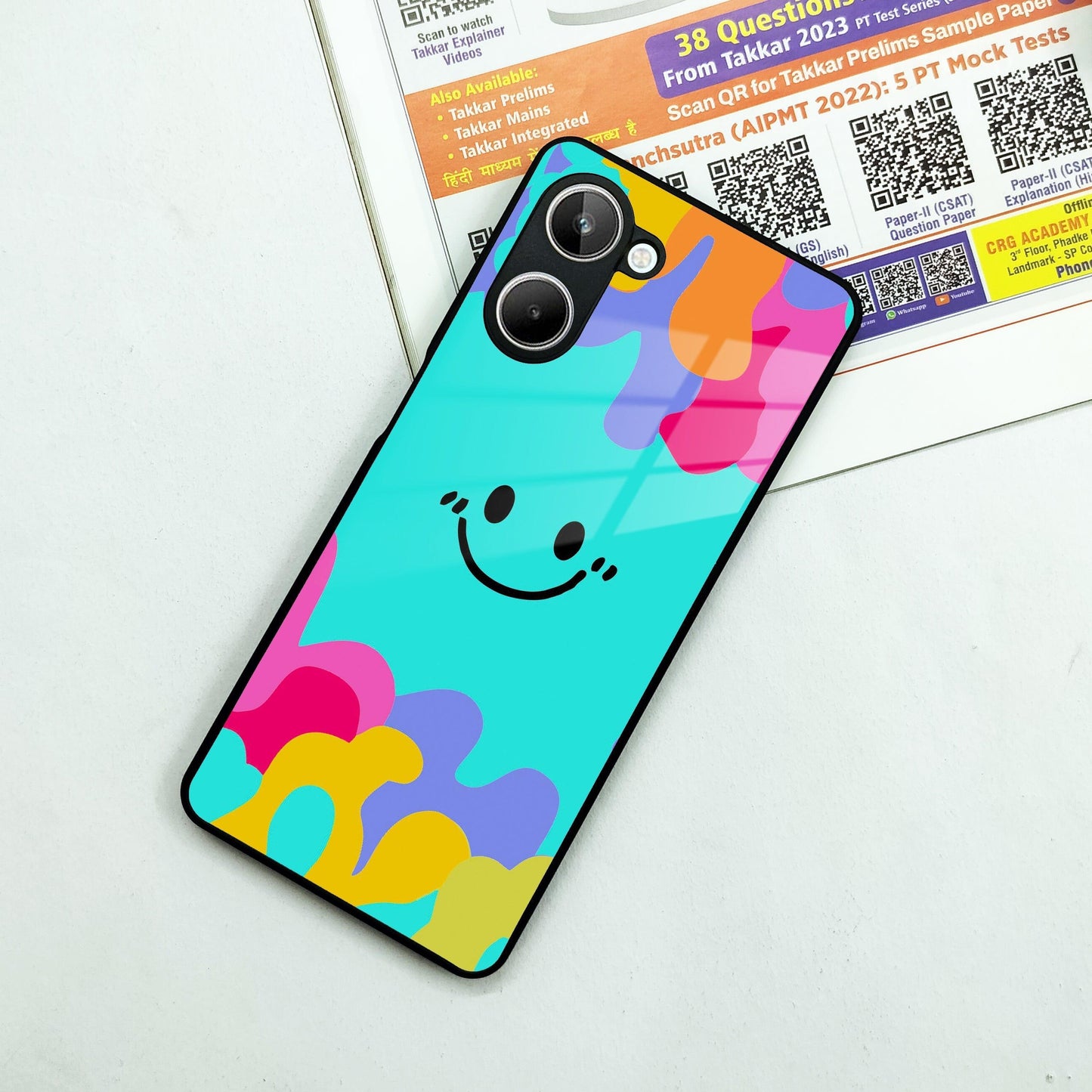 Cute Blue Smiley Multicolor Glass Case For Realme/Narzo