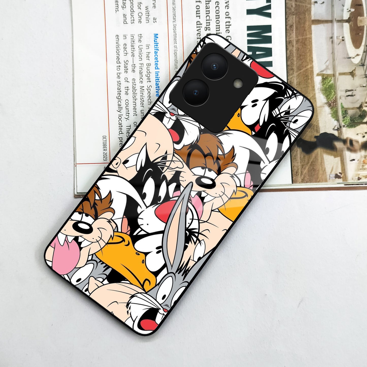 Cute Bugs Bunny Glossy Metal Case Cover For Vivo - ShopOnCliQ