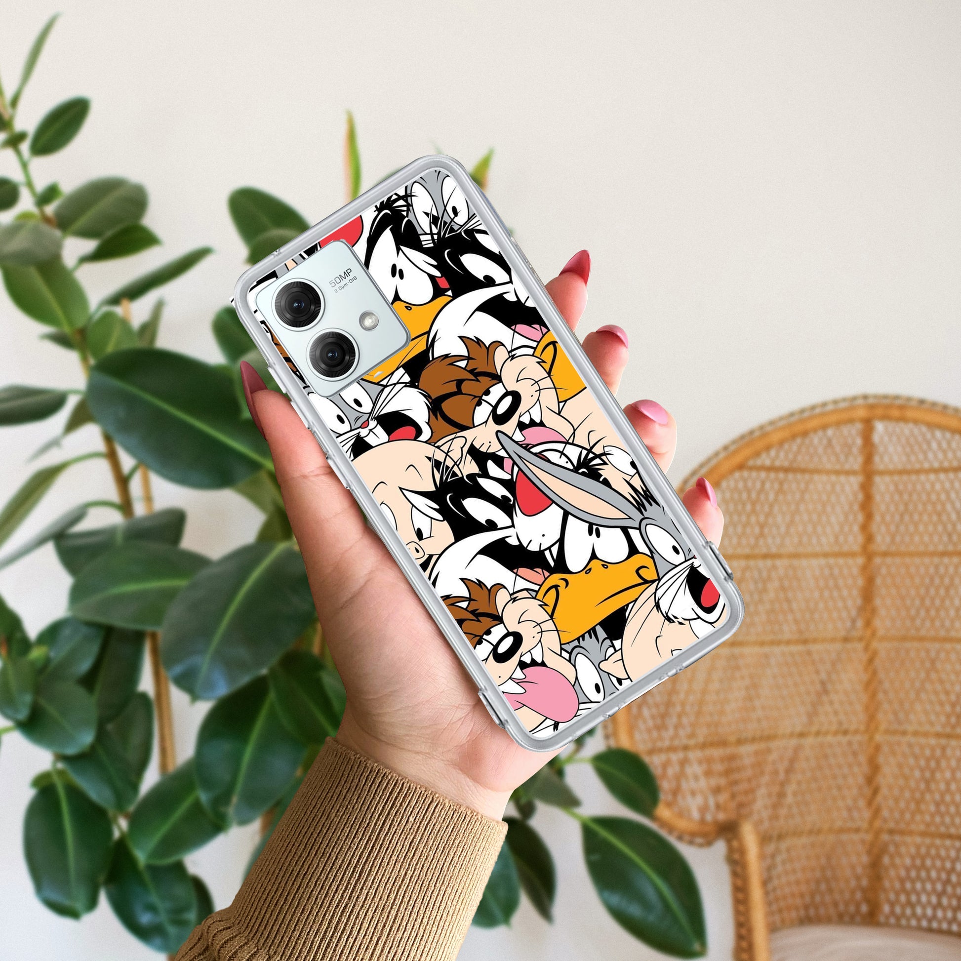 Cute Bugs Bunny Silicon Case For Motorola ShopOnCliQ