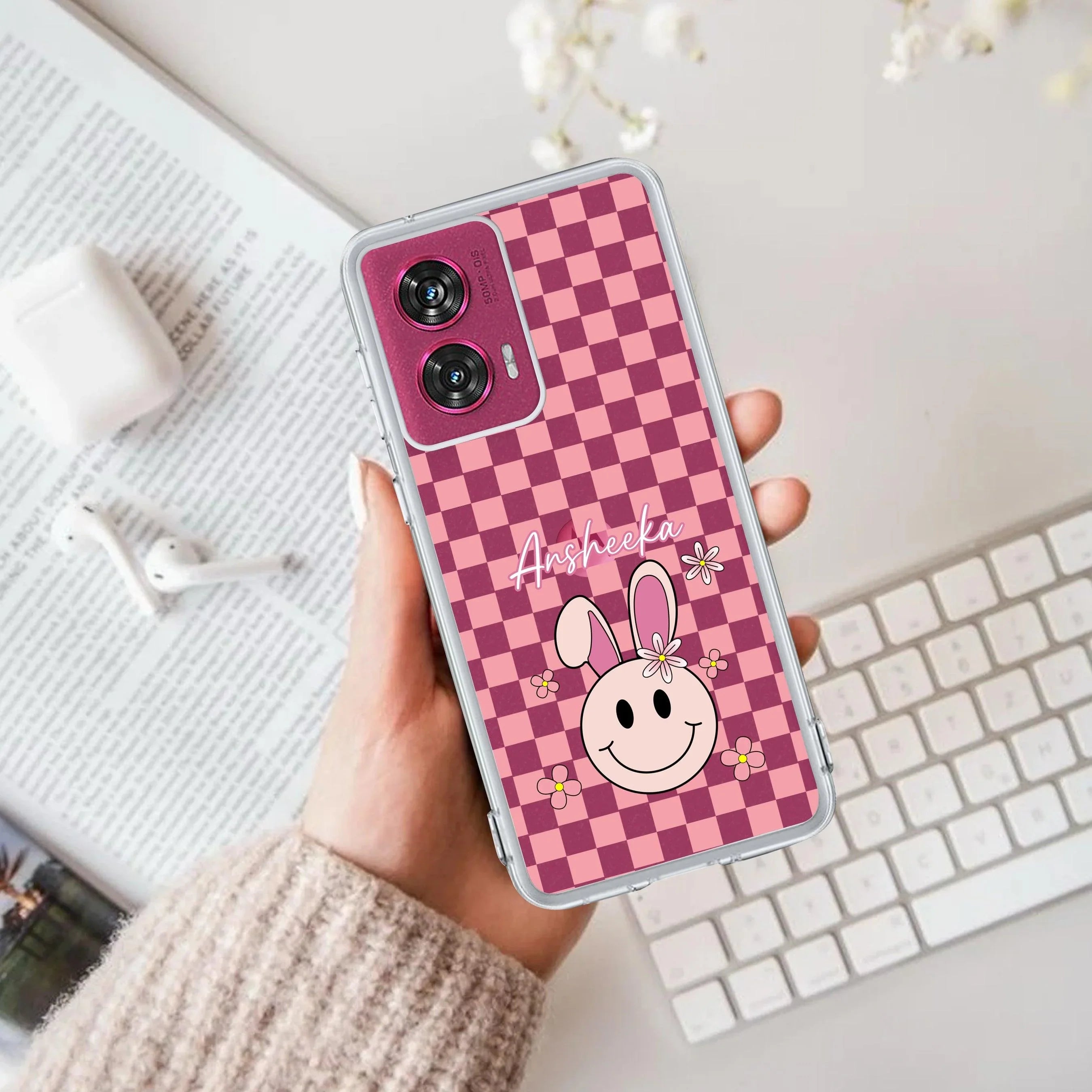 Cute Bunny Customize Anti Yellow Case For Motorola G85 5G
