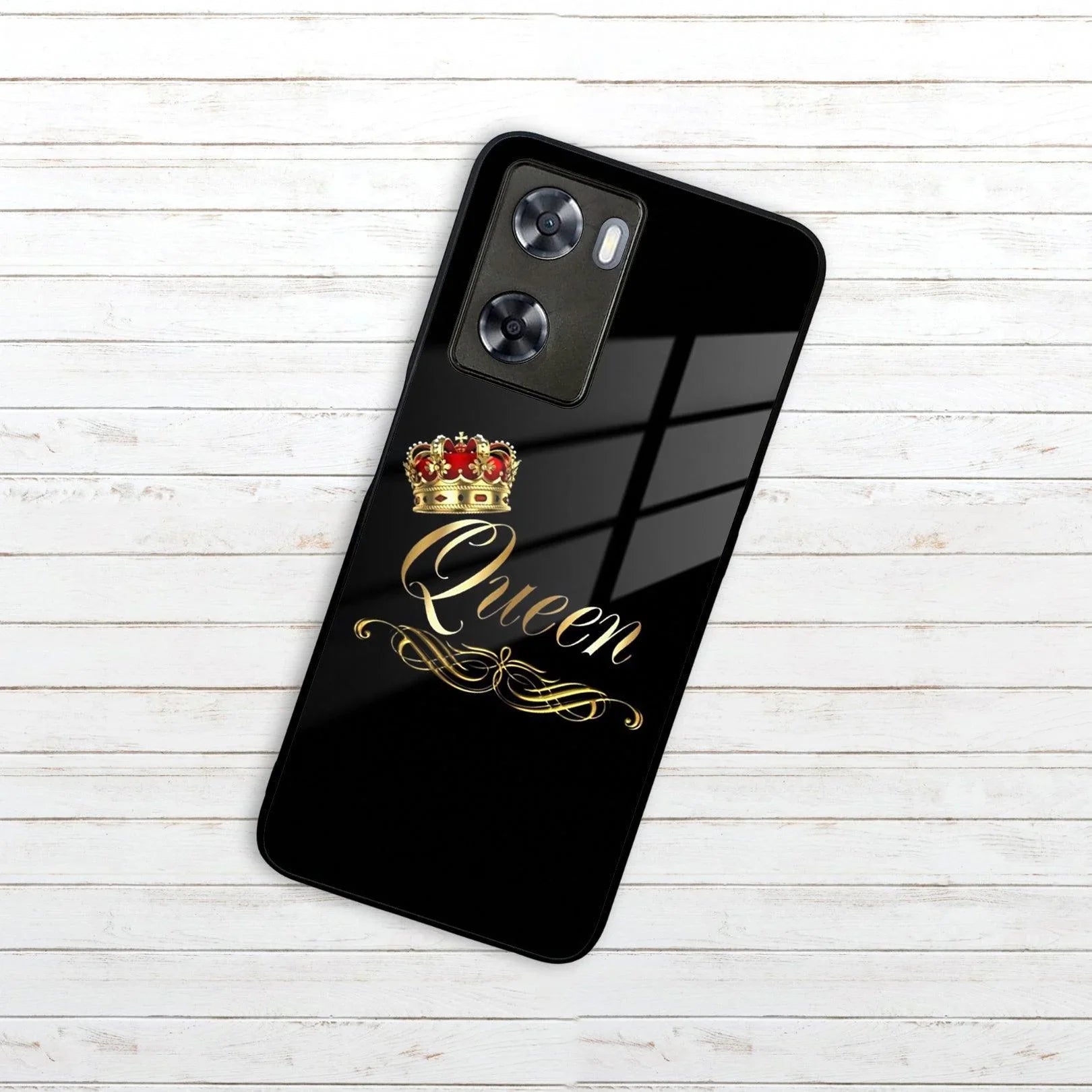 Cute Queen With Crown Glass Case For Oppo - ShopOnCliQ