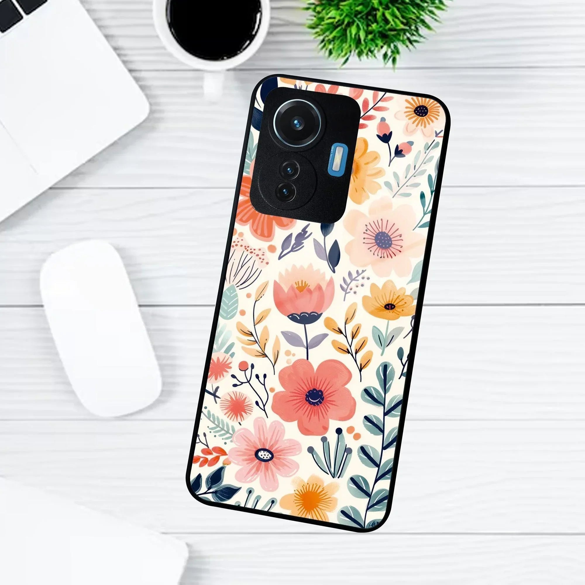 Garden of Delights Glass Case Cover For Vivo - ShopOnCliQ
