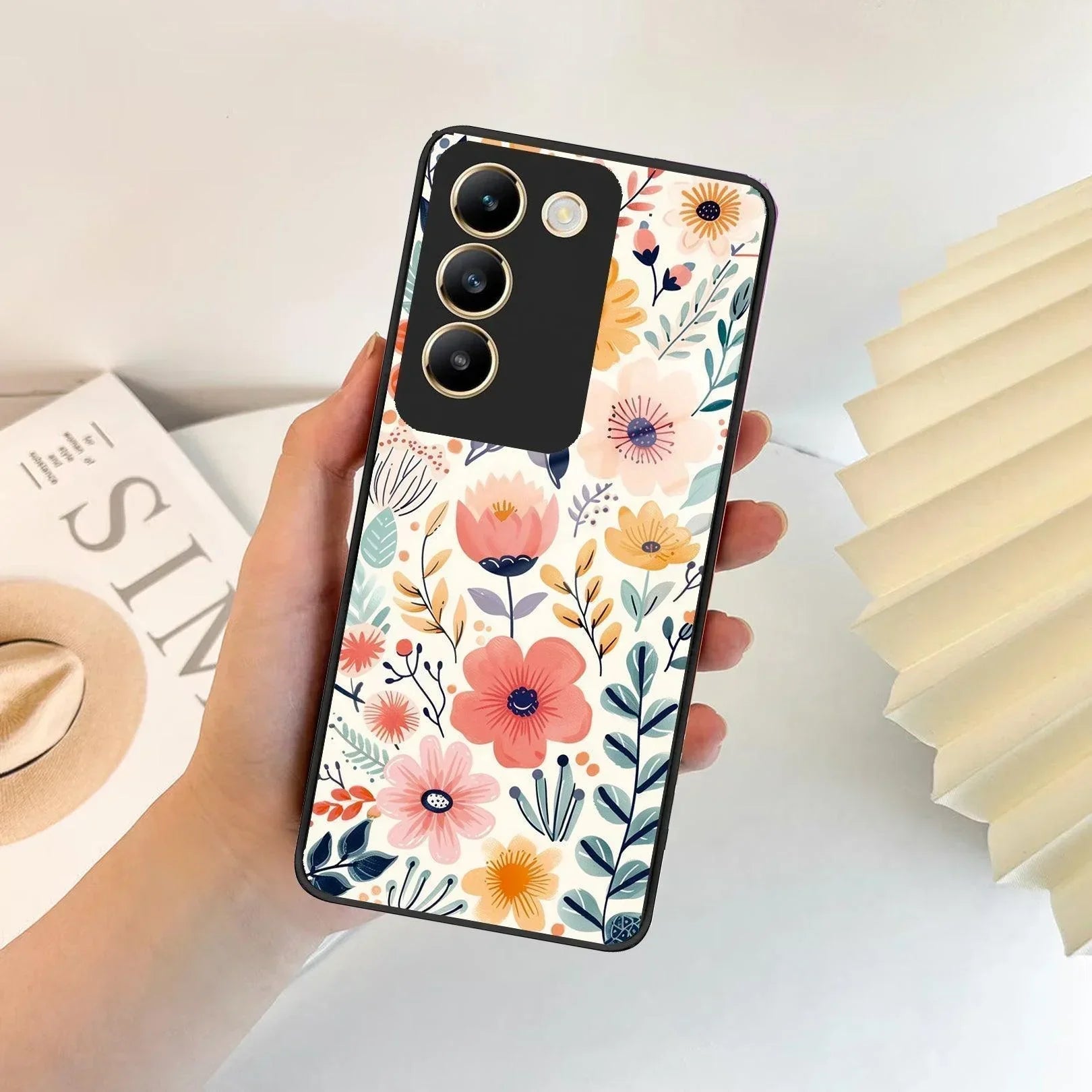 Garden of Delights Glass Case Cover For Vivo - ShopOnCliQ