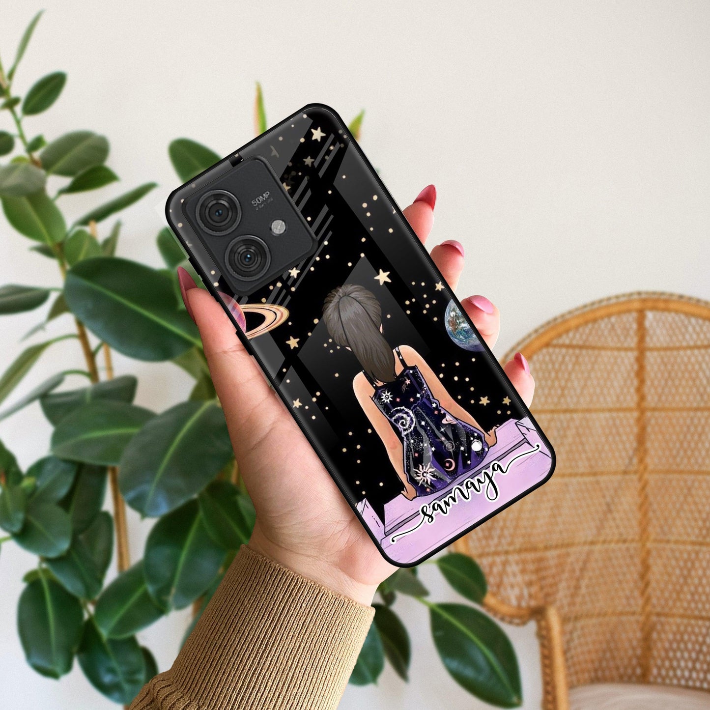 Girl In Universe Customised Glossy Metal Case Cover For Motorola