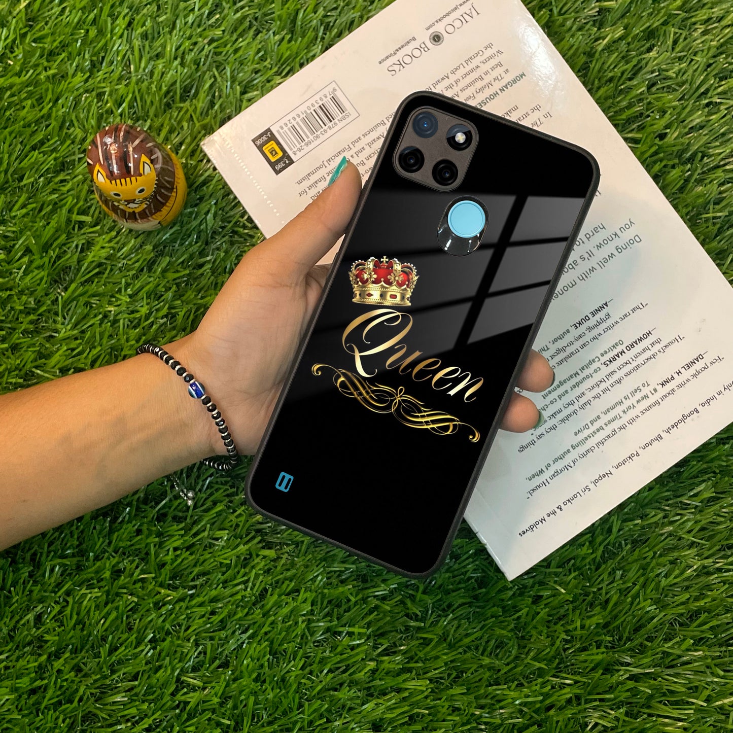 Cute Queen With Crown Glass Case For Realme/Narzo