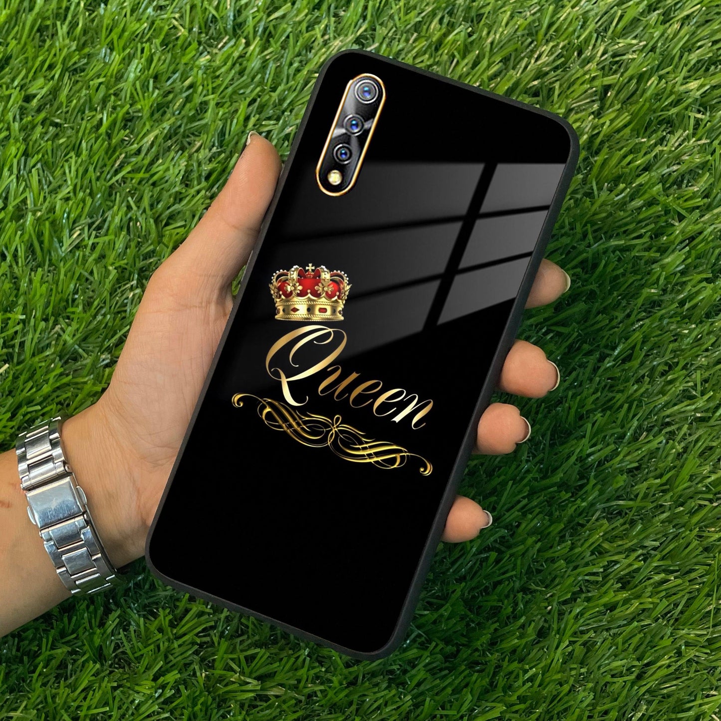 Cute Queen With Crown Glass Case For Vivo