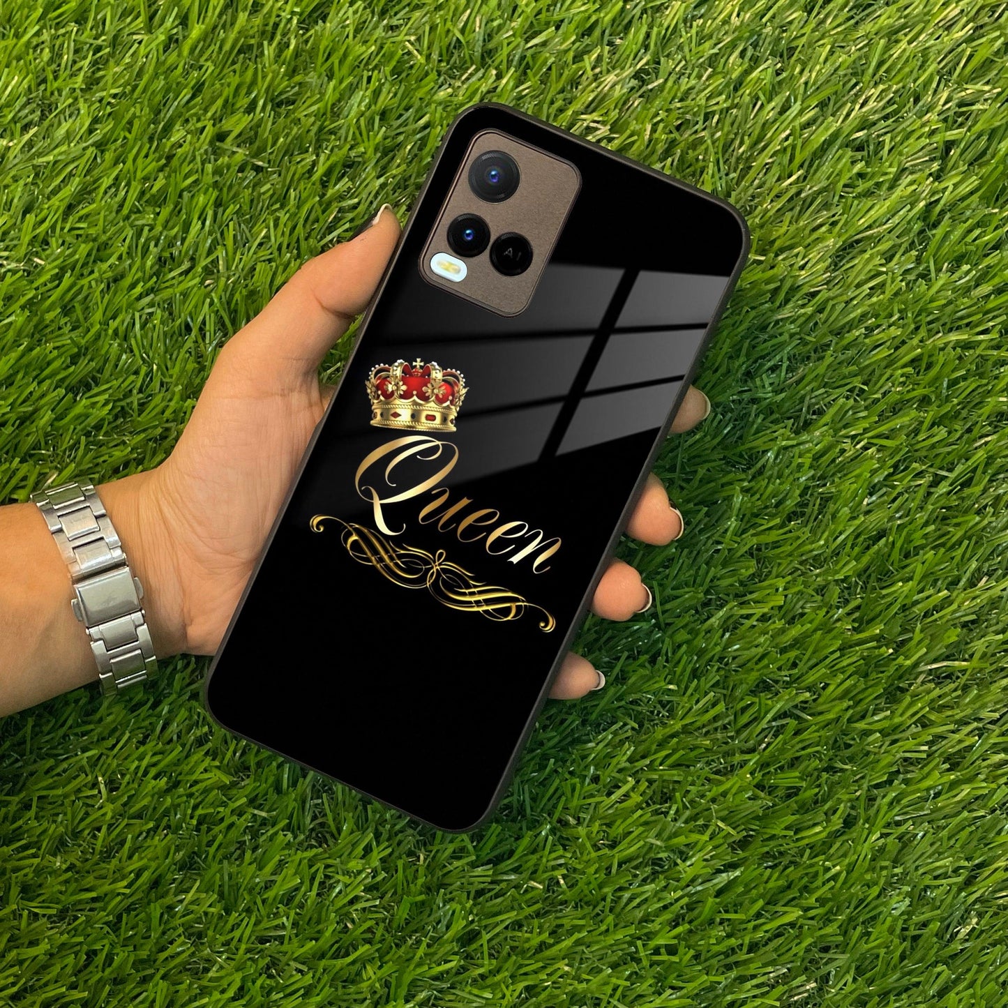 Cute Queen With Crown Glass Case For Vivo