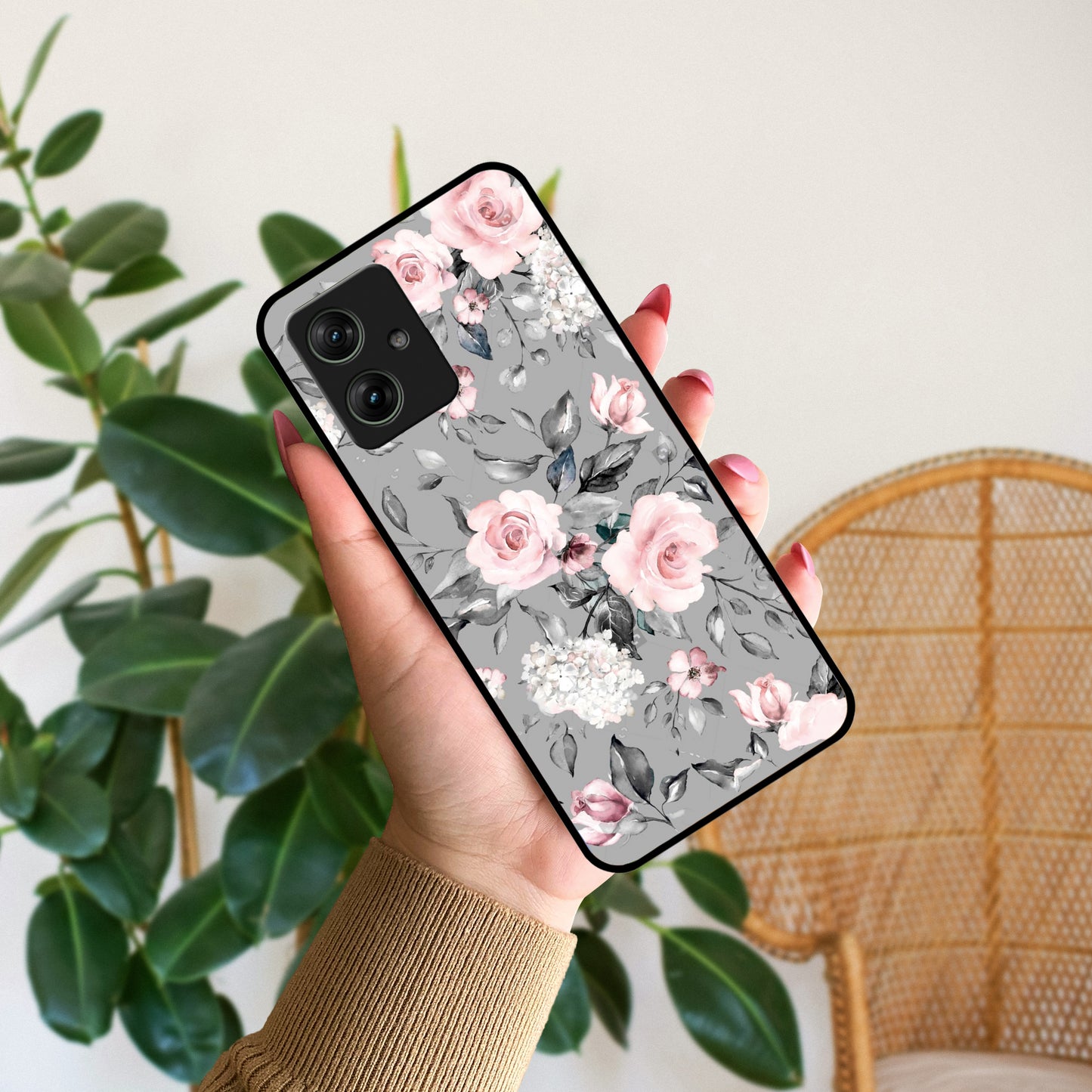 Retro Floral Glossy Metal Case Cover For Motorola ShopOnCliQ