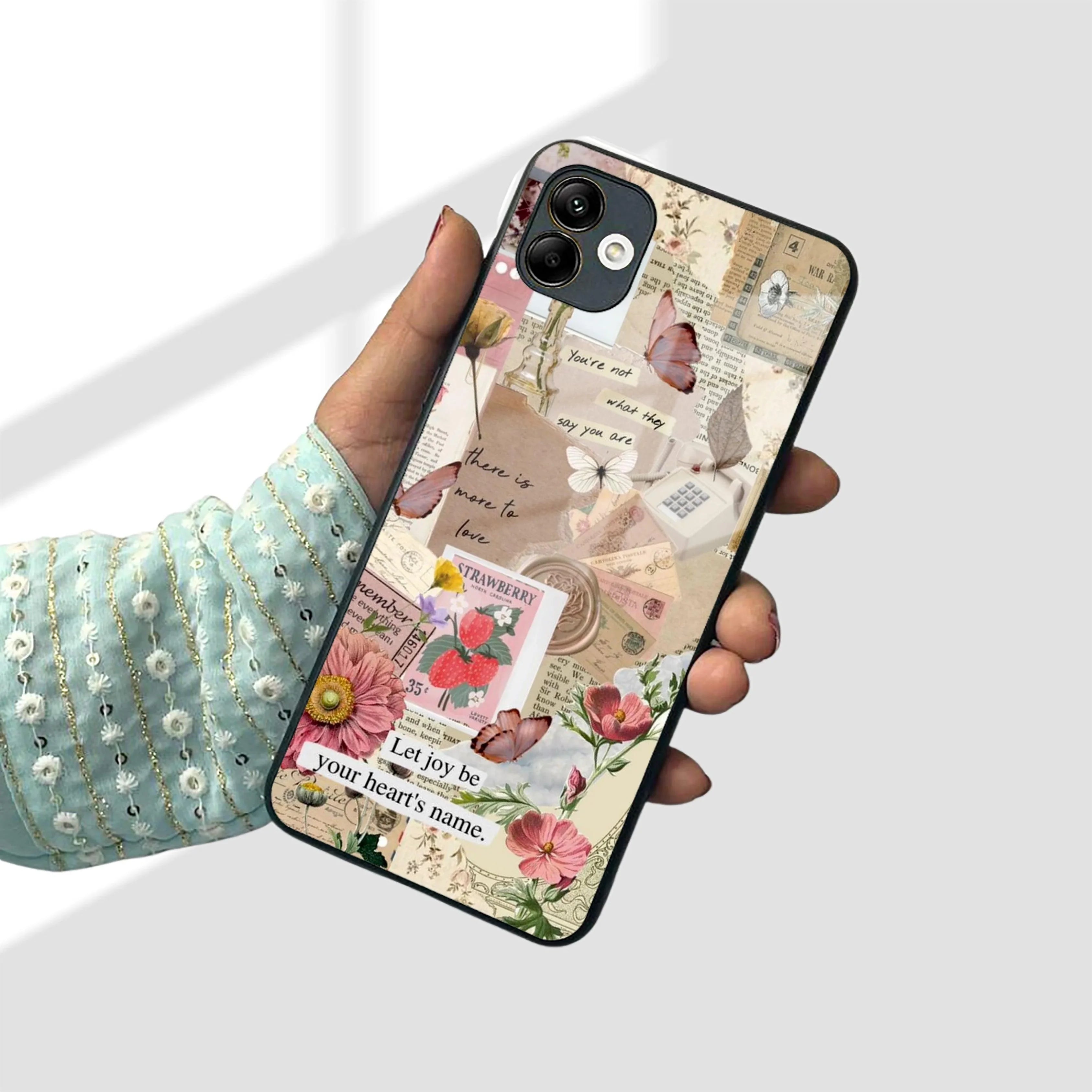 Vintage Vibes Glass Case Cover for Samsung - ShopOnCliQ