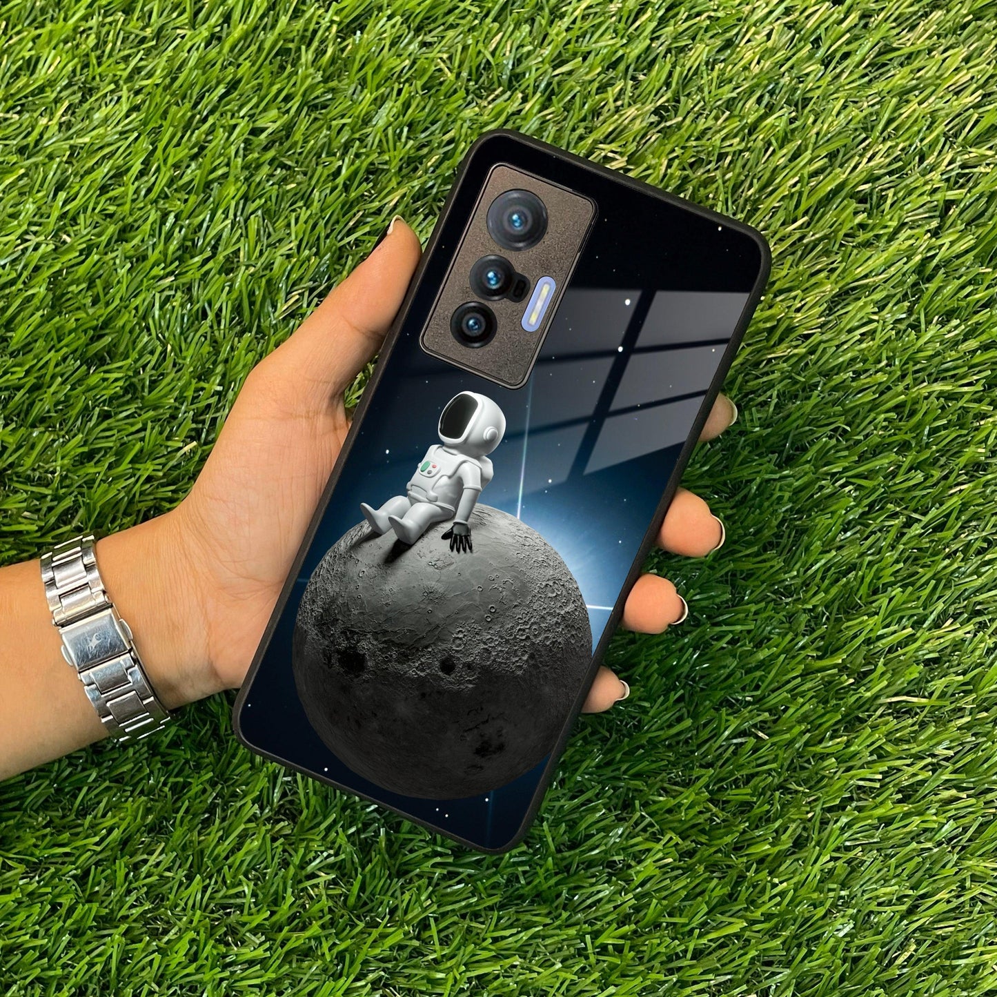 Astronod Moon Glass Case Cover For Vivo - ShopOnCliQ