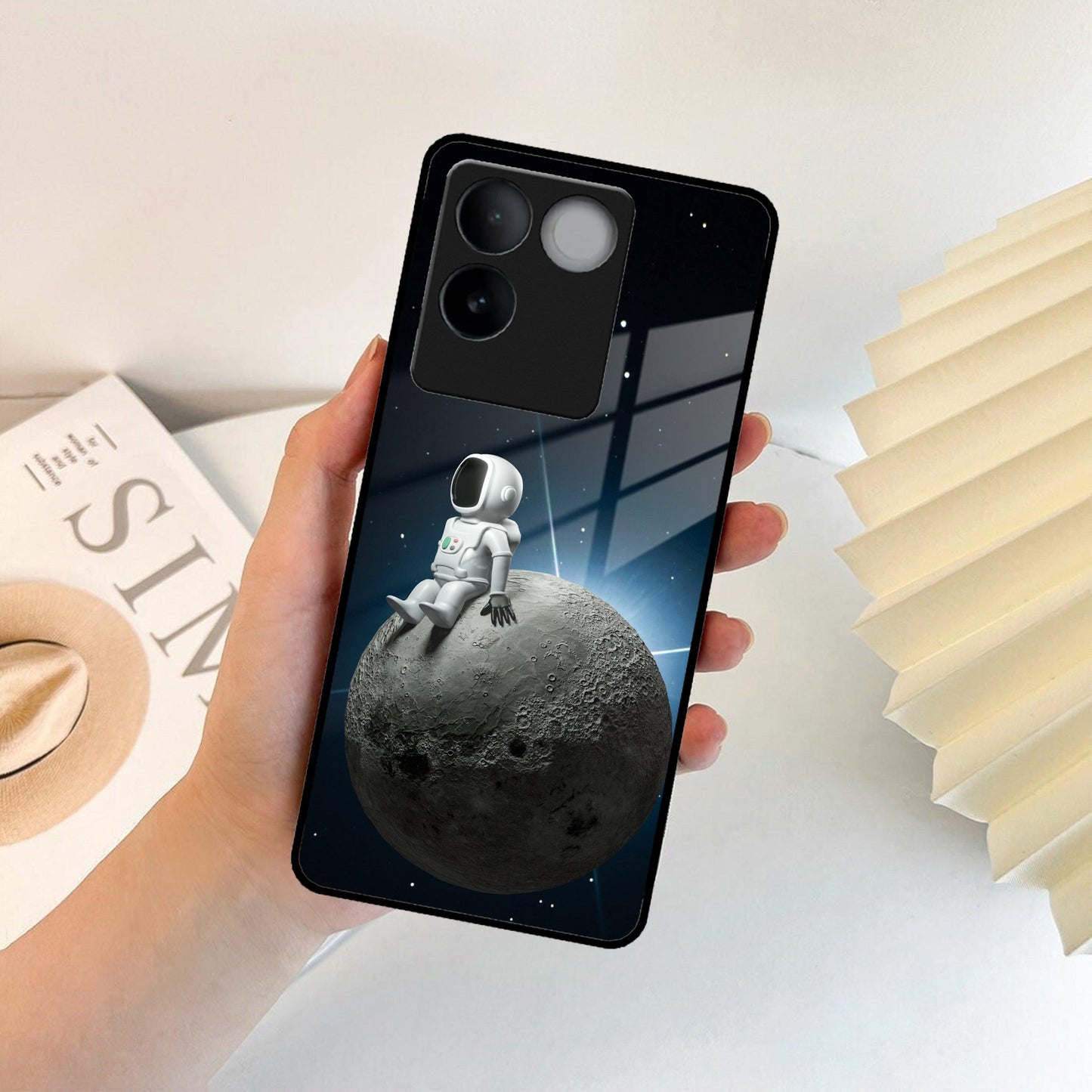 Astronod Moon Glass Case Cover For Vivo