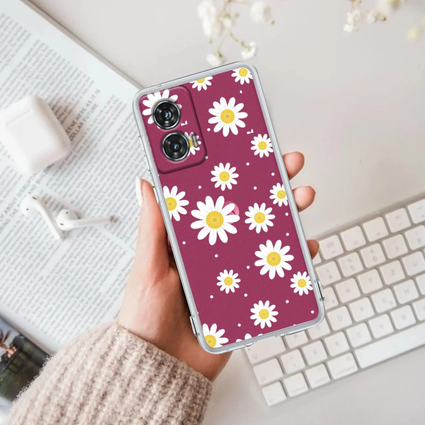 Beautiful Daisy Floral Transparent Silicon Case For Motorola - ShopOnCliQ