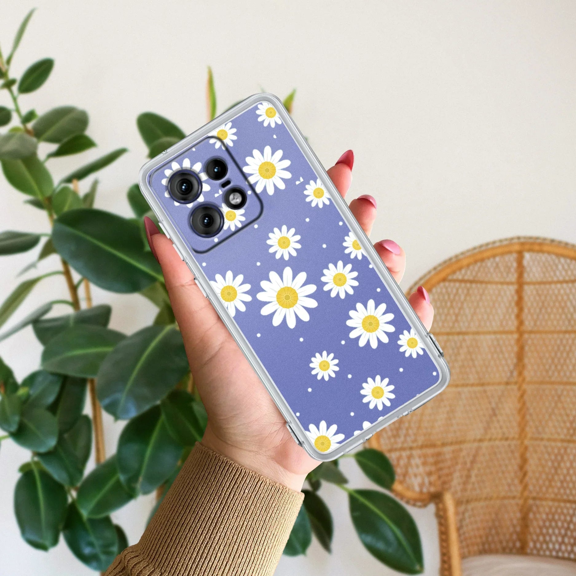 Beautiful Daisy Floral Transparent Silicon Case For Motorola - ShopOnCliQ