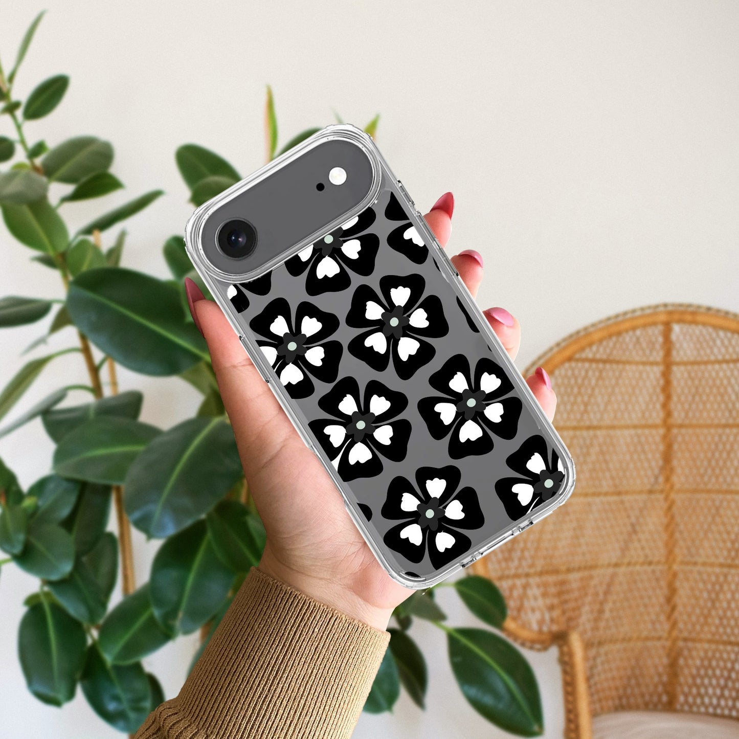 Black and White Flower Transparent Silicon case For iPhone