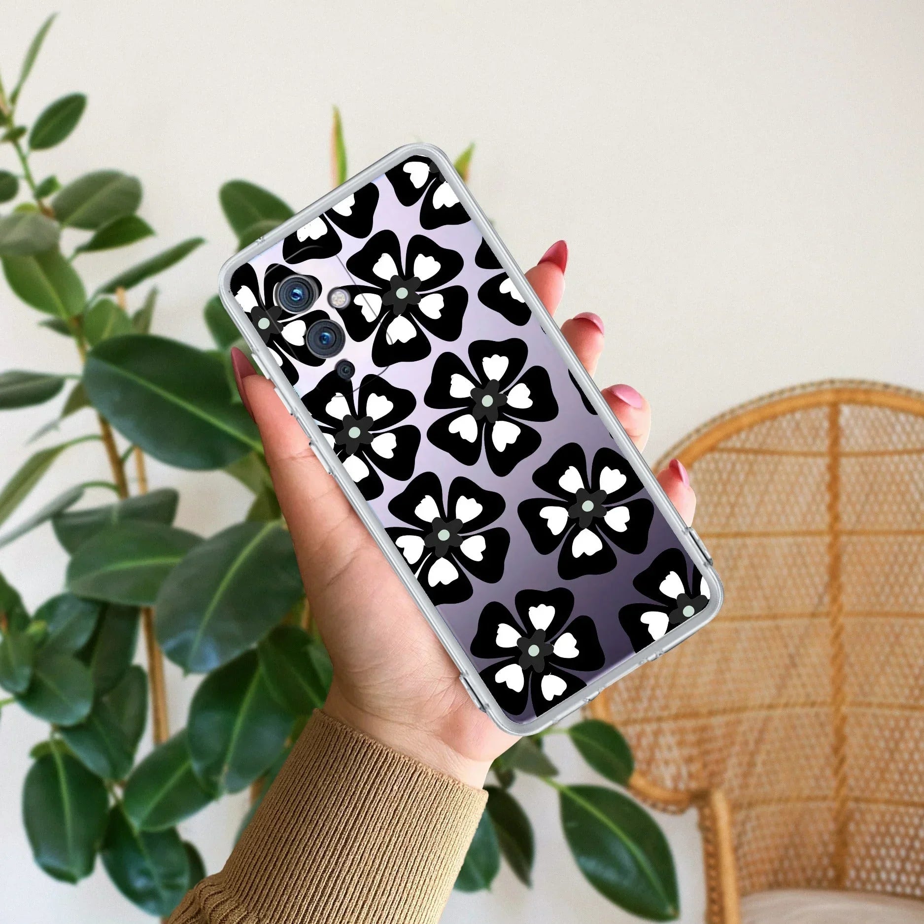 Black and White Flower Transparent Silicon case For OnePlus