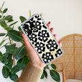 Black and White Flower Anti Yellow Case For Oppo Find X9 5G