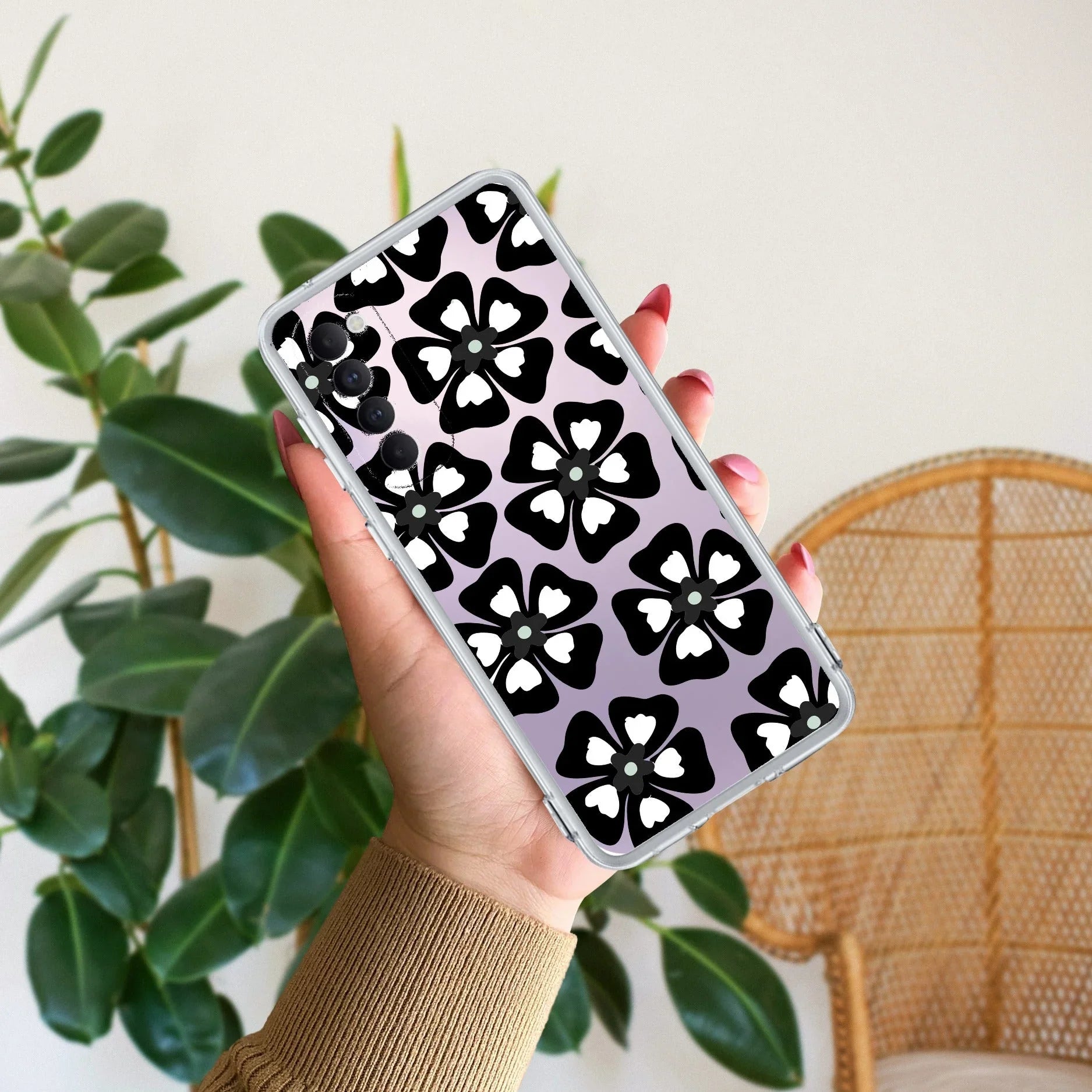 Black and White Flower Transparent Silicon case For Oppo - ShopOnCliQ