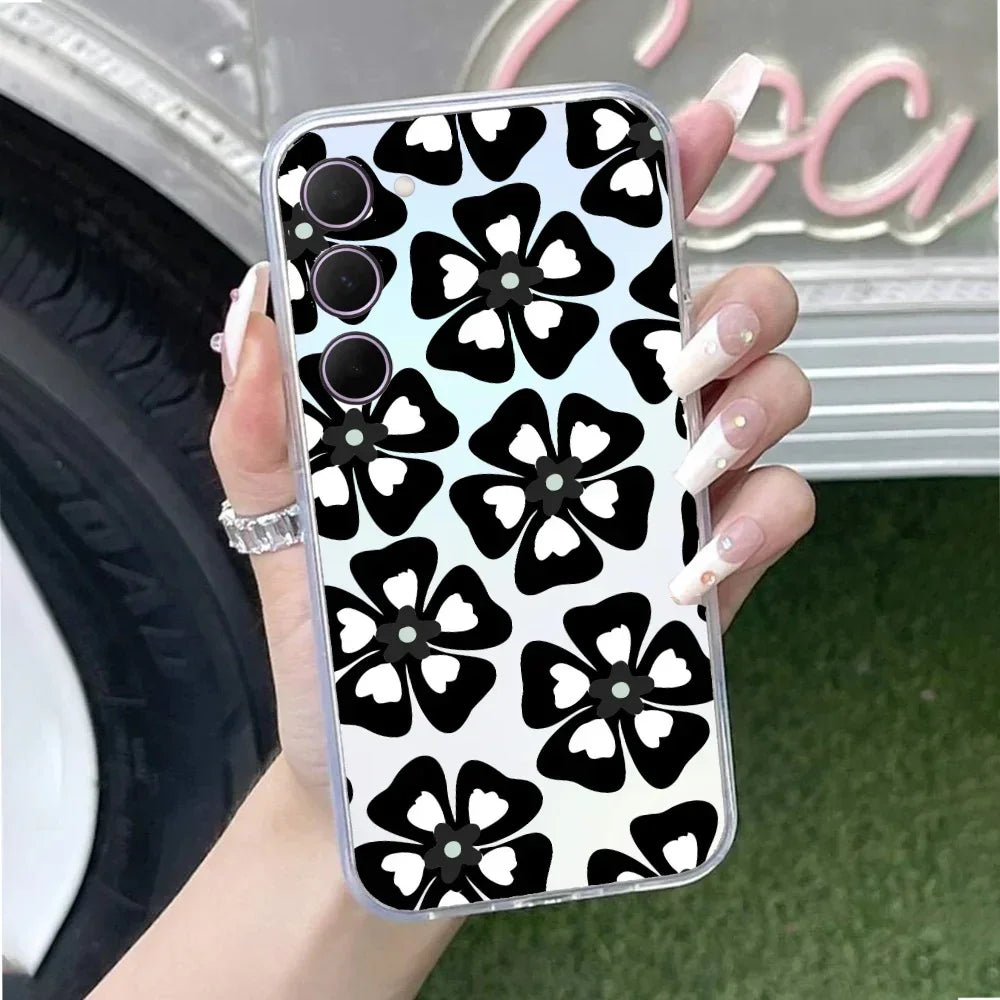 Black and White Flower Anti Yellow Case For Samsung Galaxy S23 Plus 5G