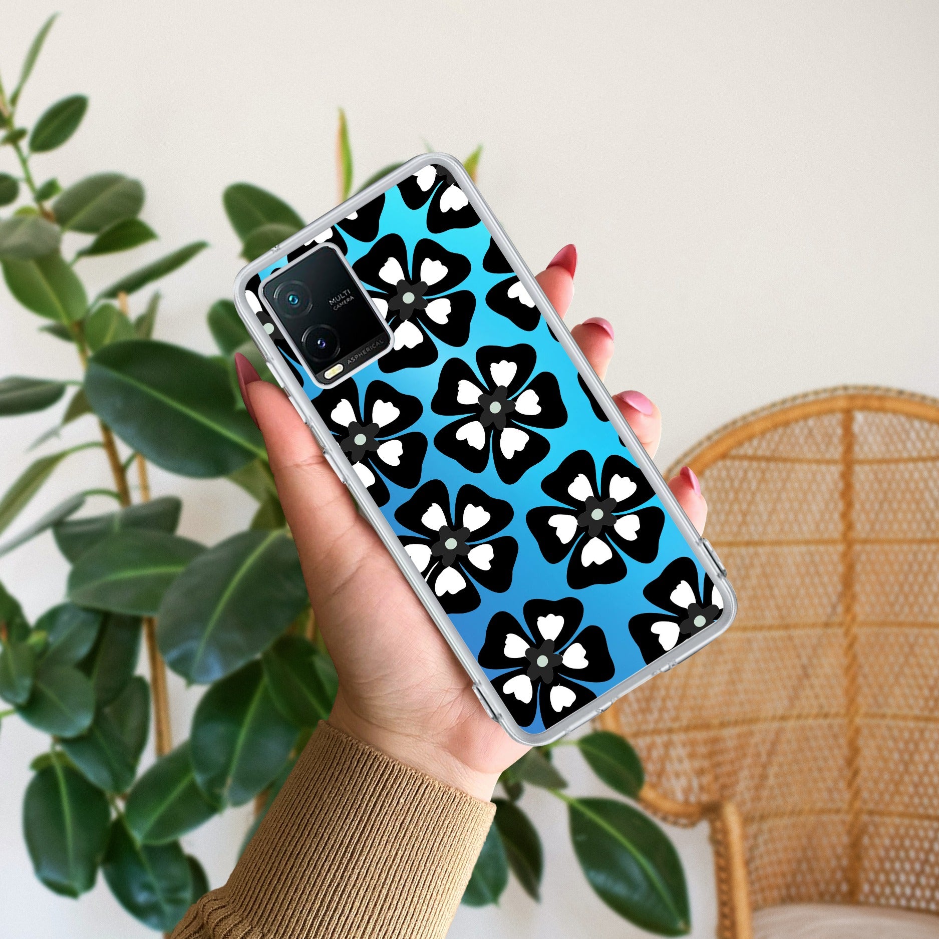 Black and White Flower Anti Yellow Case For Vivo Y33s / Vivo Y33T