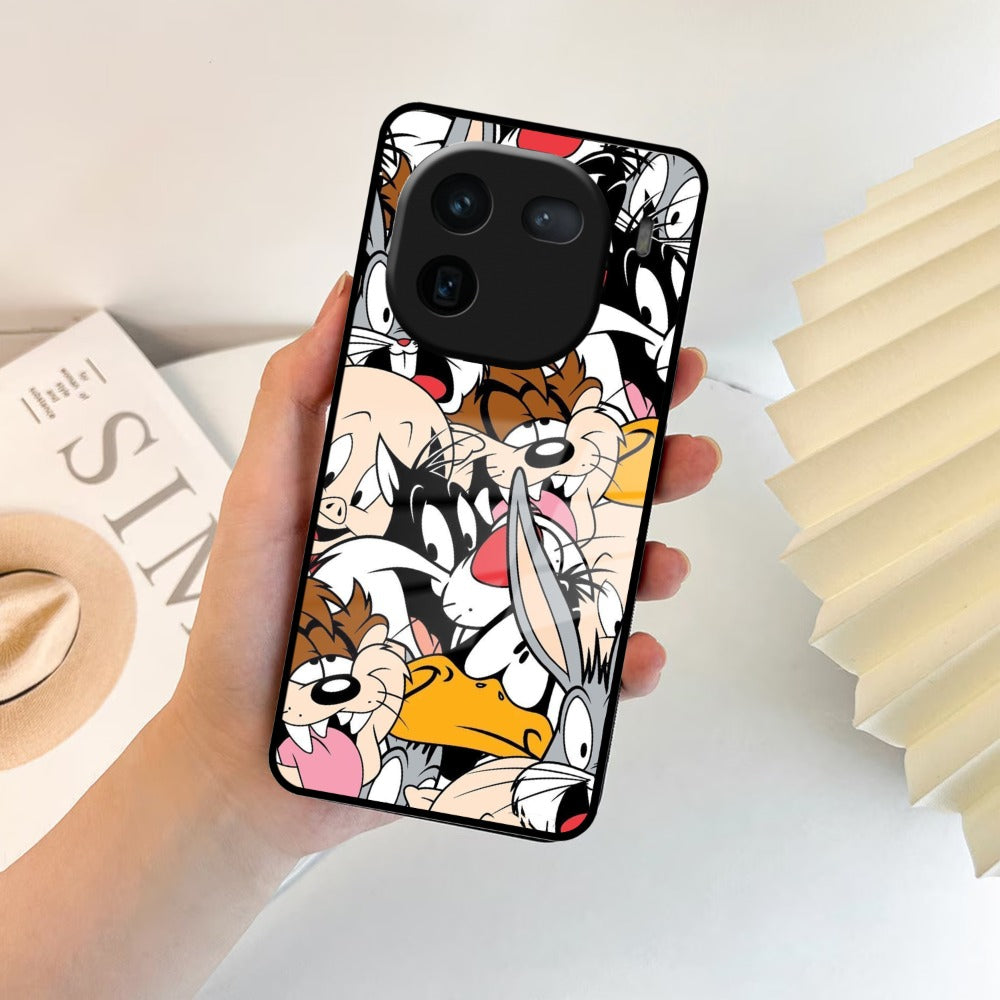 Cute Bugs Bunny Glass Case Cover For iQOO