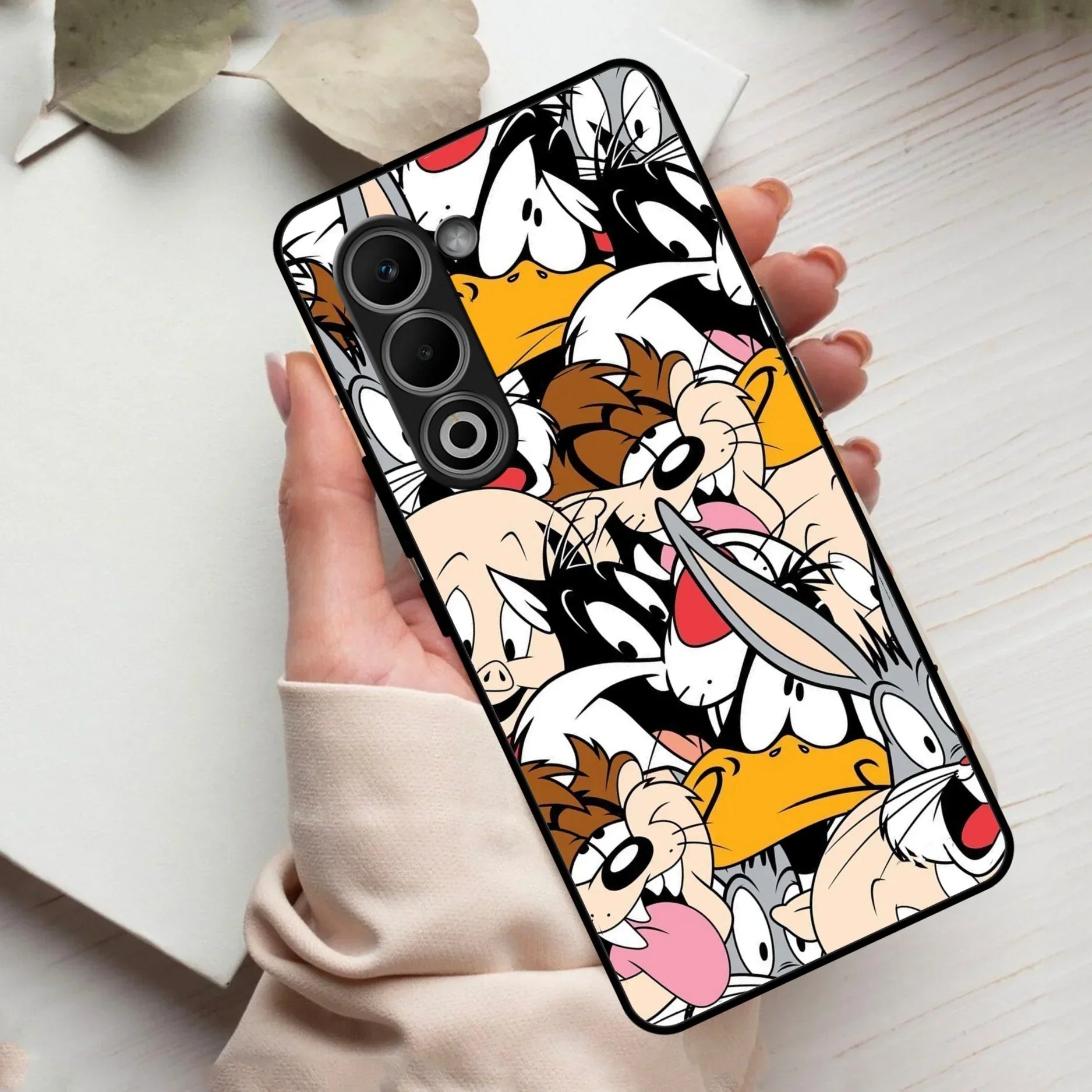 Cute Bugs Bunny Glass Case Cover For Oppo - ShopOnCliQ