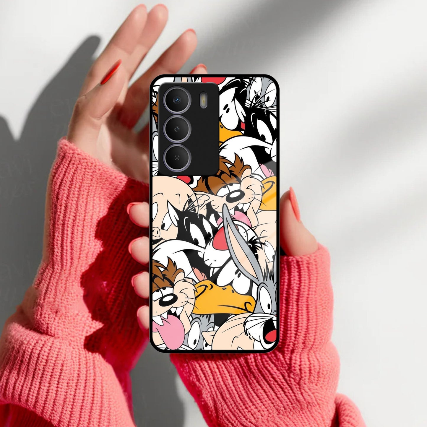 Cute Bugs Bunny Glass Case Cover For Realme/Narzo