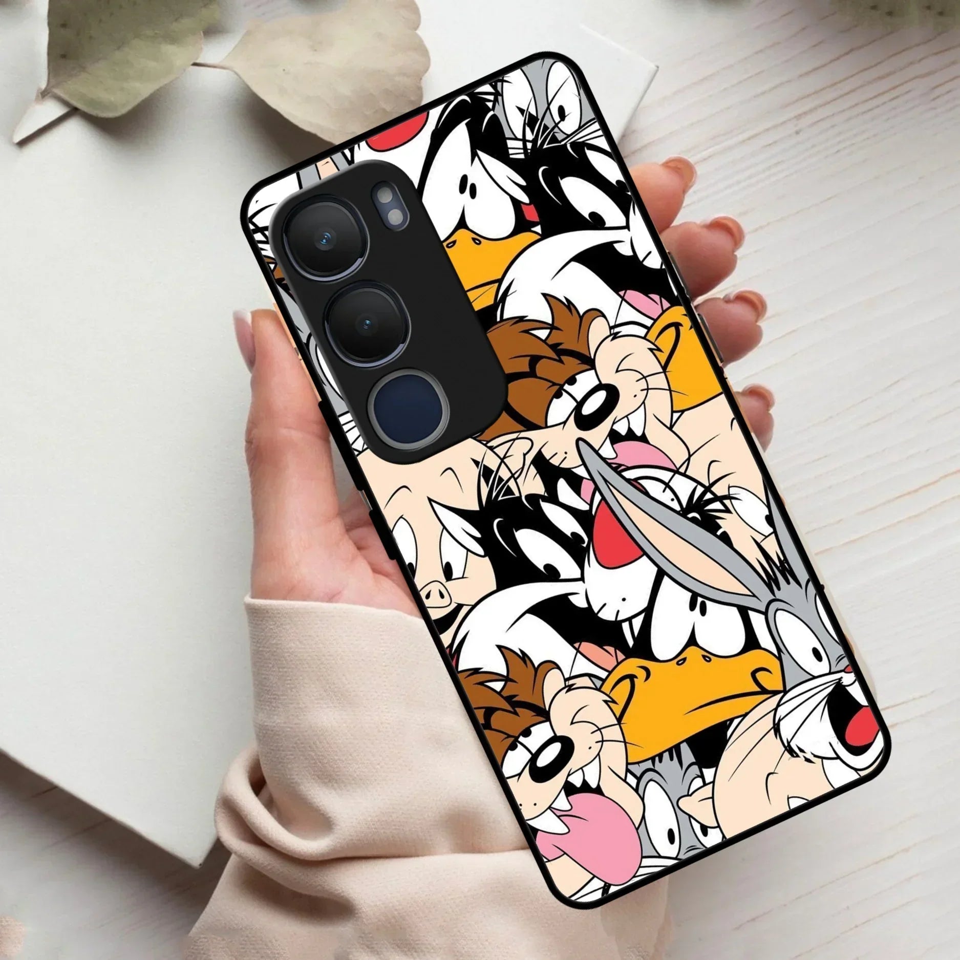 Cute Bugs Bunny Glass Case Cover For Vivo - ShopOnCliQ