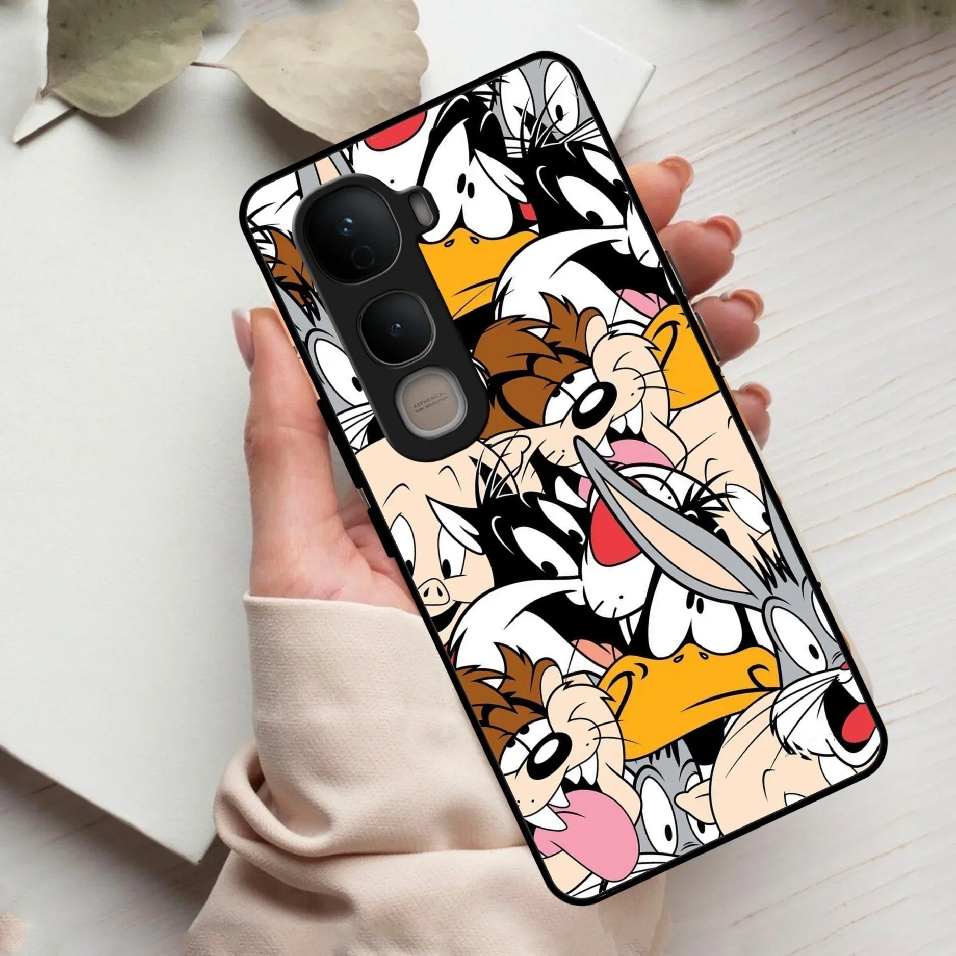 Cute Bugs Bunny Glass Case Cover For Vivo - ShopOnCliQ