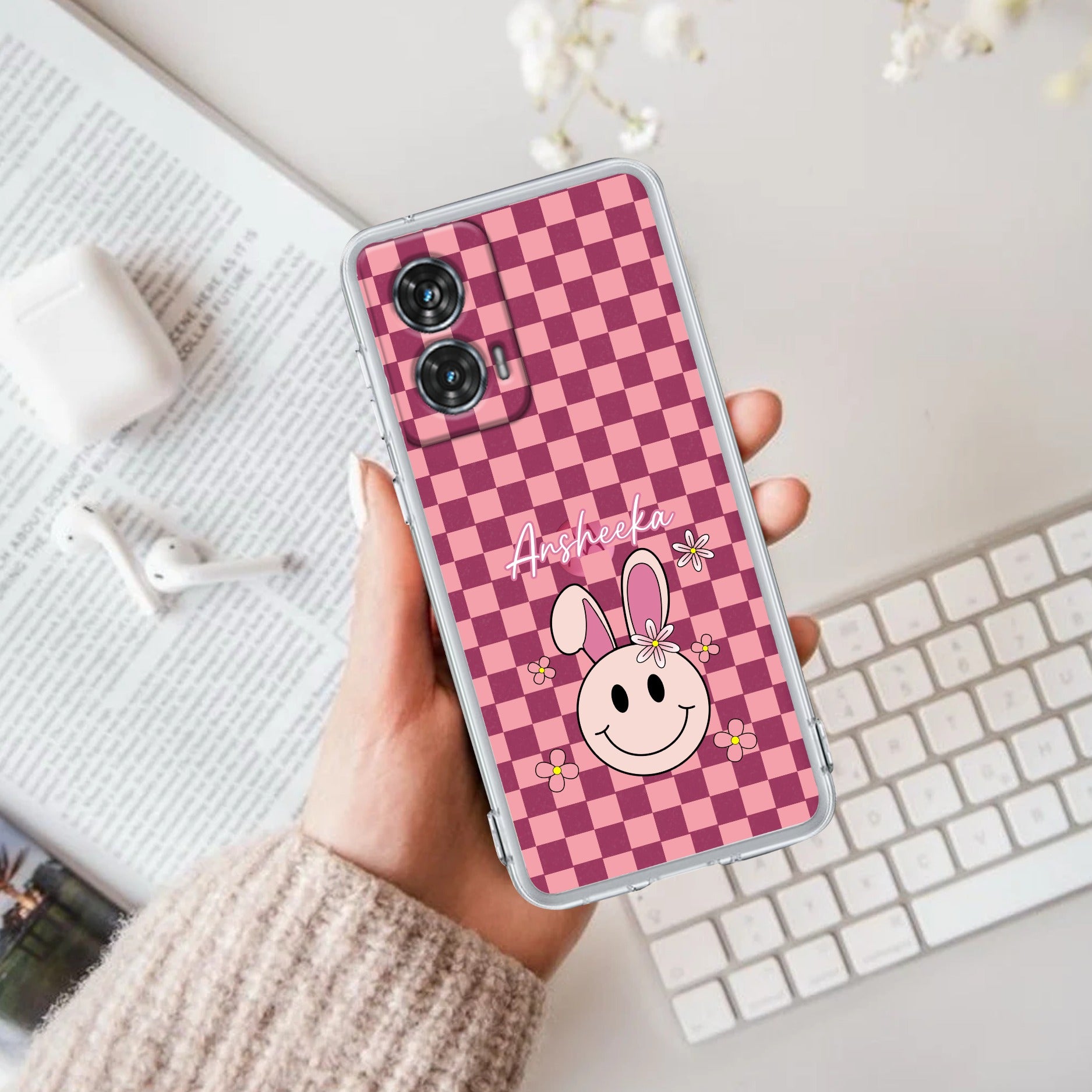 Cute Bunny Customize Anti Yellow Case For Motorola G96 5G