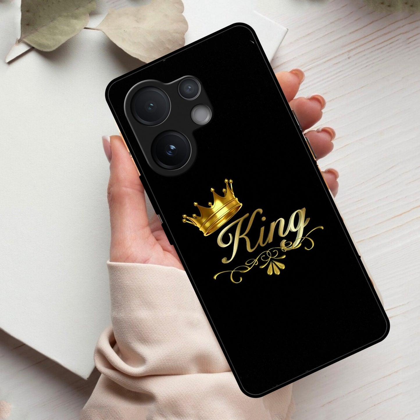 Cute King With Crown Glass Case For Vivo