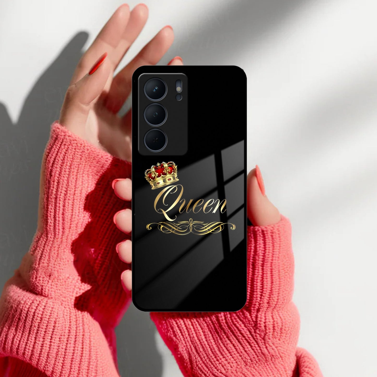 Cute Queen With Crown Glass Case For Realme/Narzo
