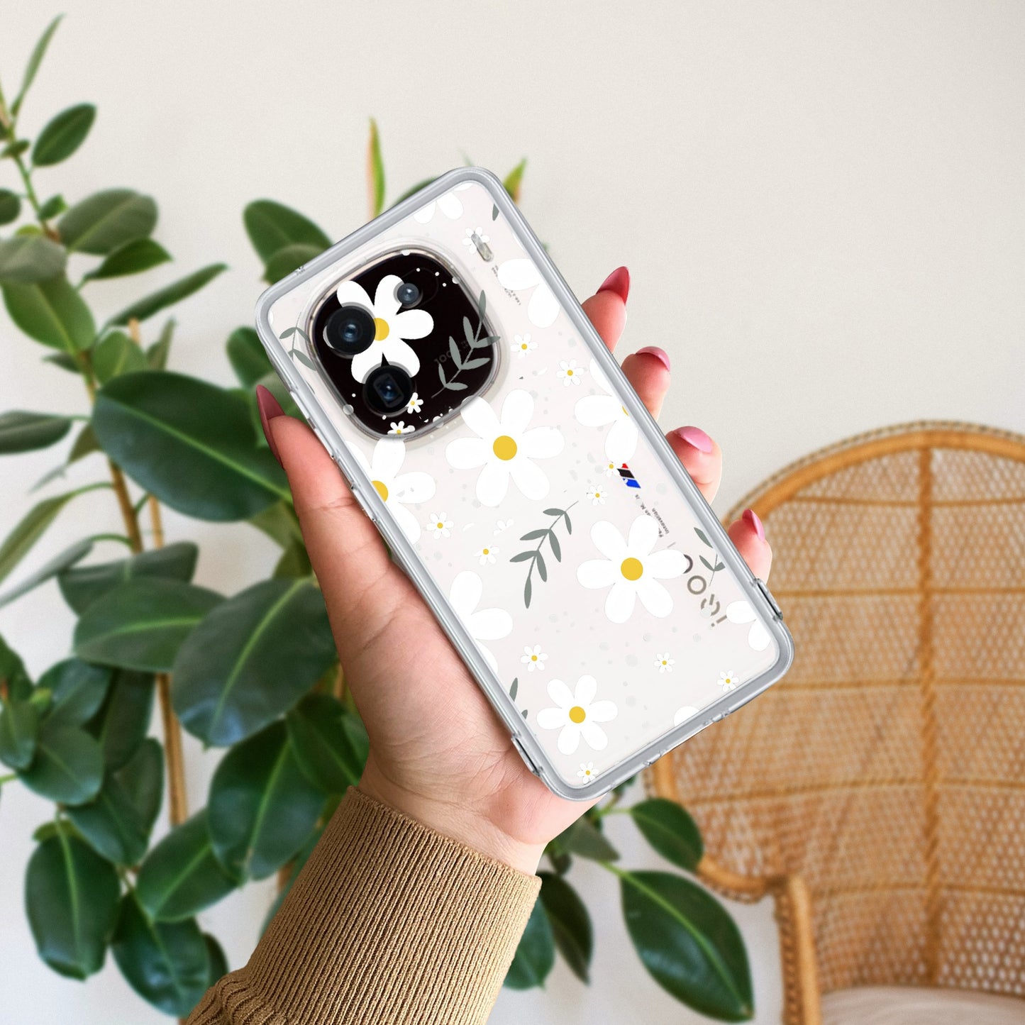 Daisy Bloom Transparent Silicon Case For iQOO