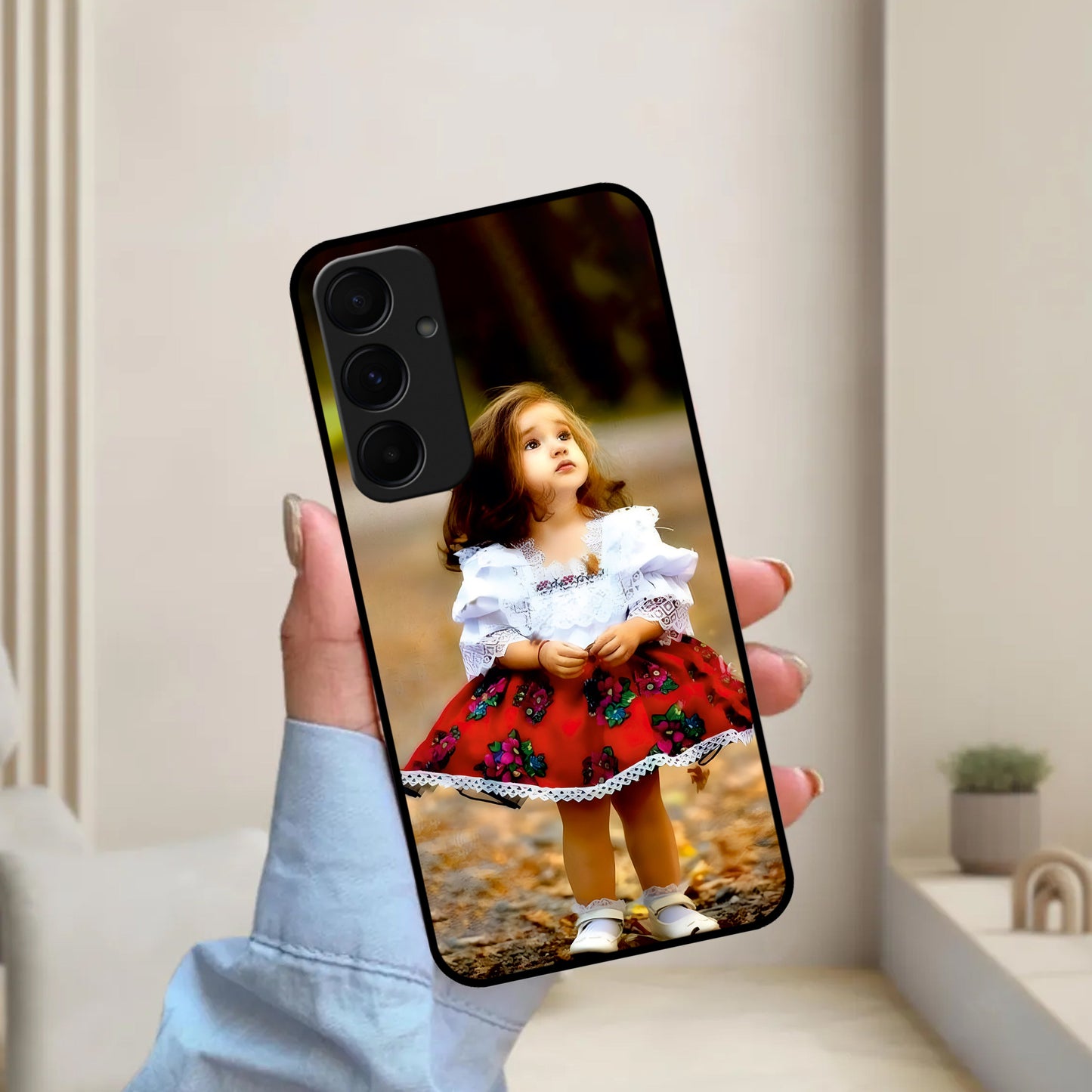 Doll Design Glossy Metal Case Cover For Samsung