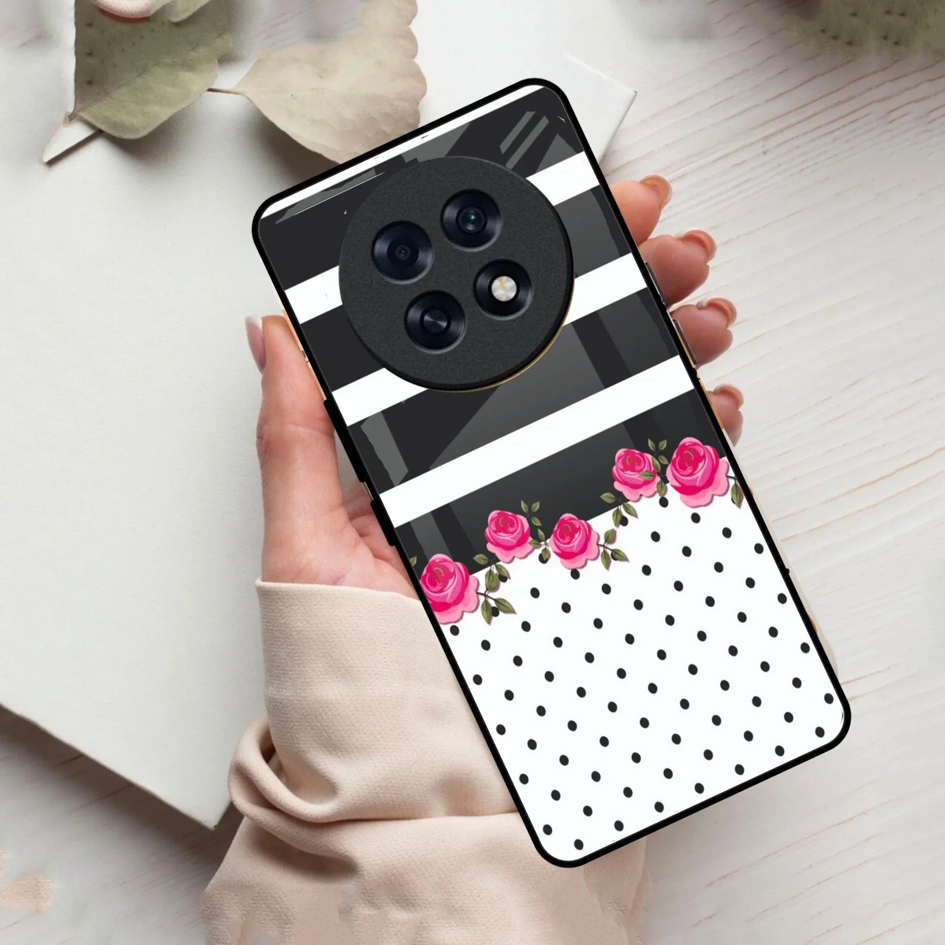 Elegant Rose Parad Glass Case Cover For Oppo