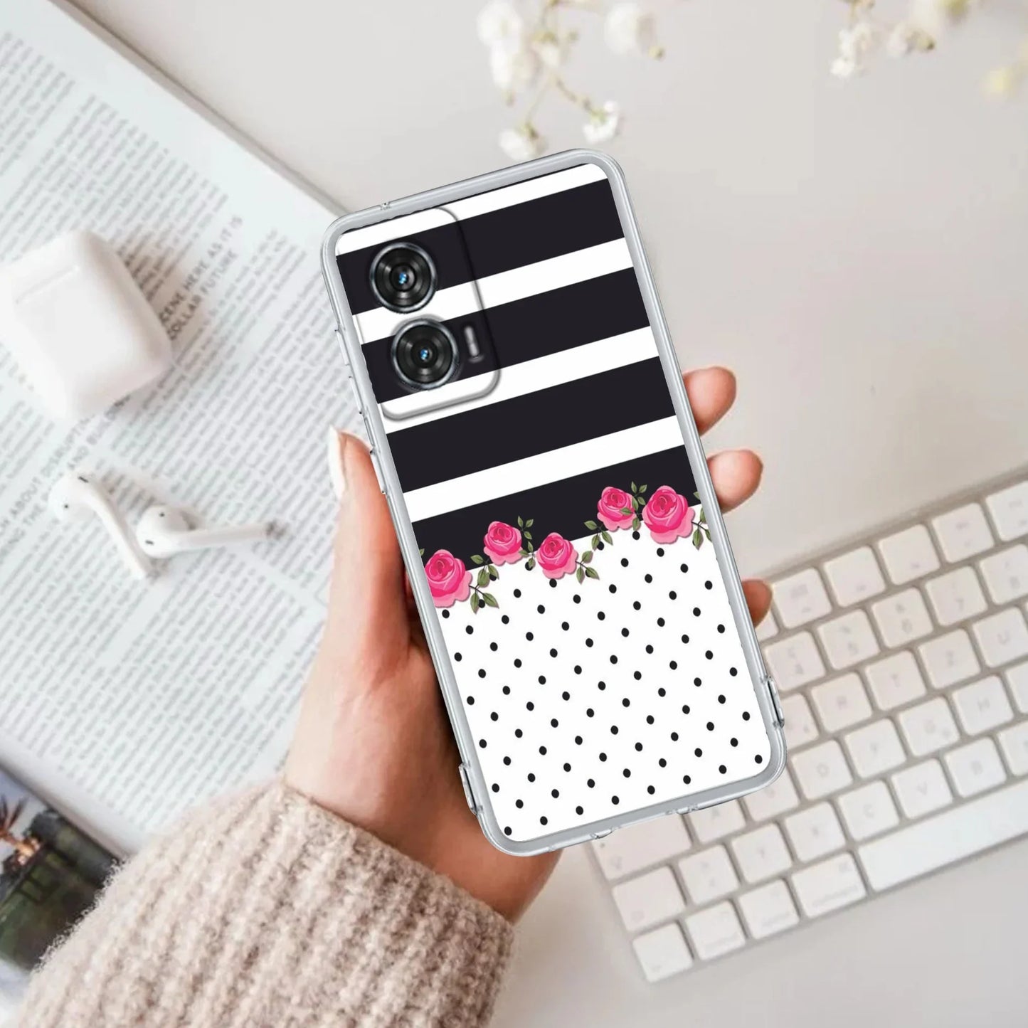 Elegant Rose Parad Transparent Silicon Case For Motorola - ShopOnCliQ