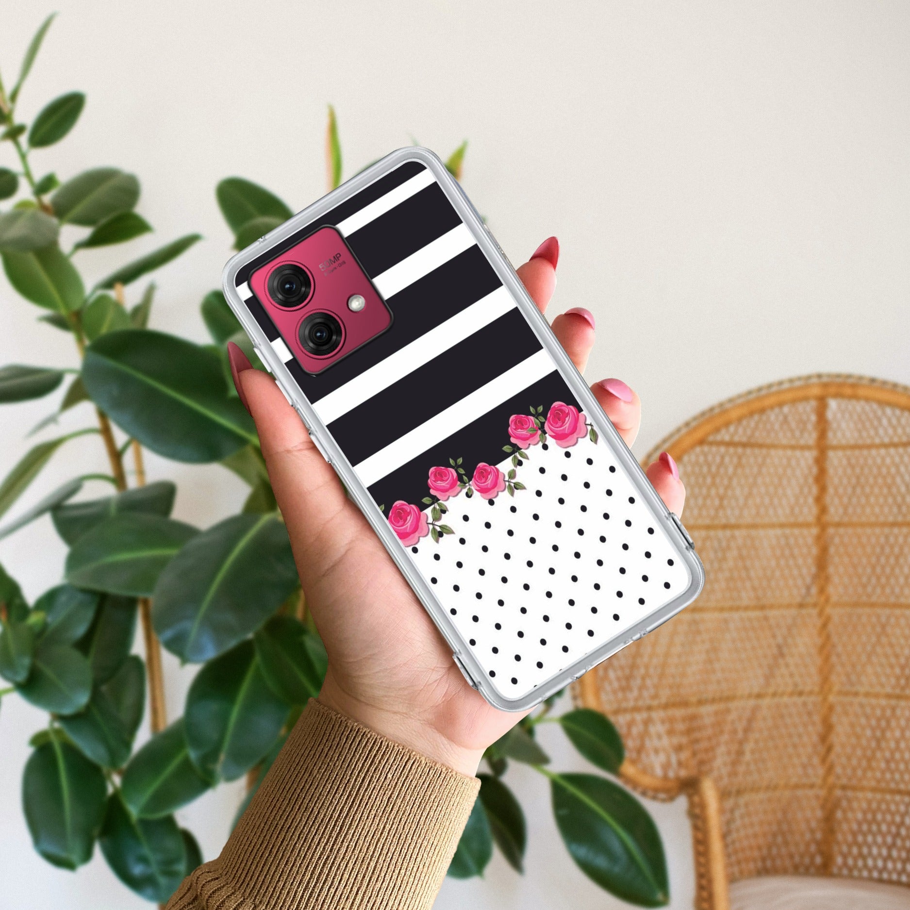 Elegant Rose Parad Anti Yellow Case For Motorola G84 5G