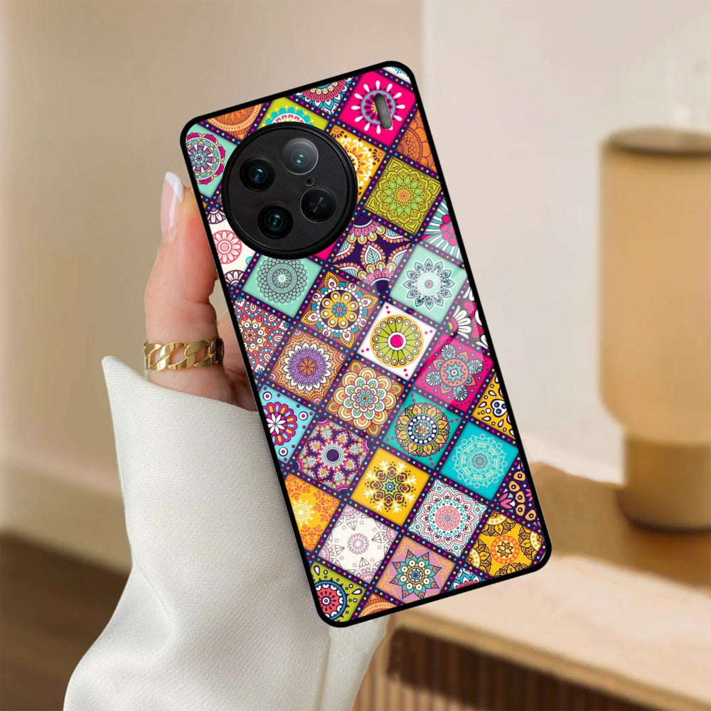 Mandala Glass Case Cover V2 For iQOO