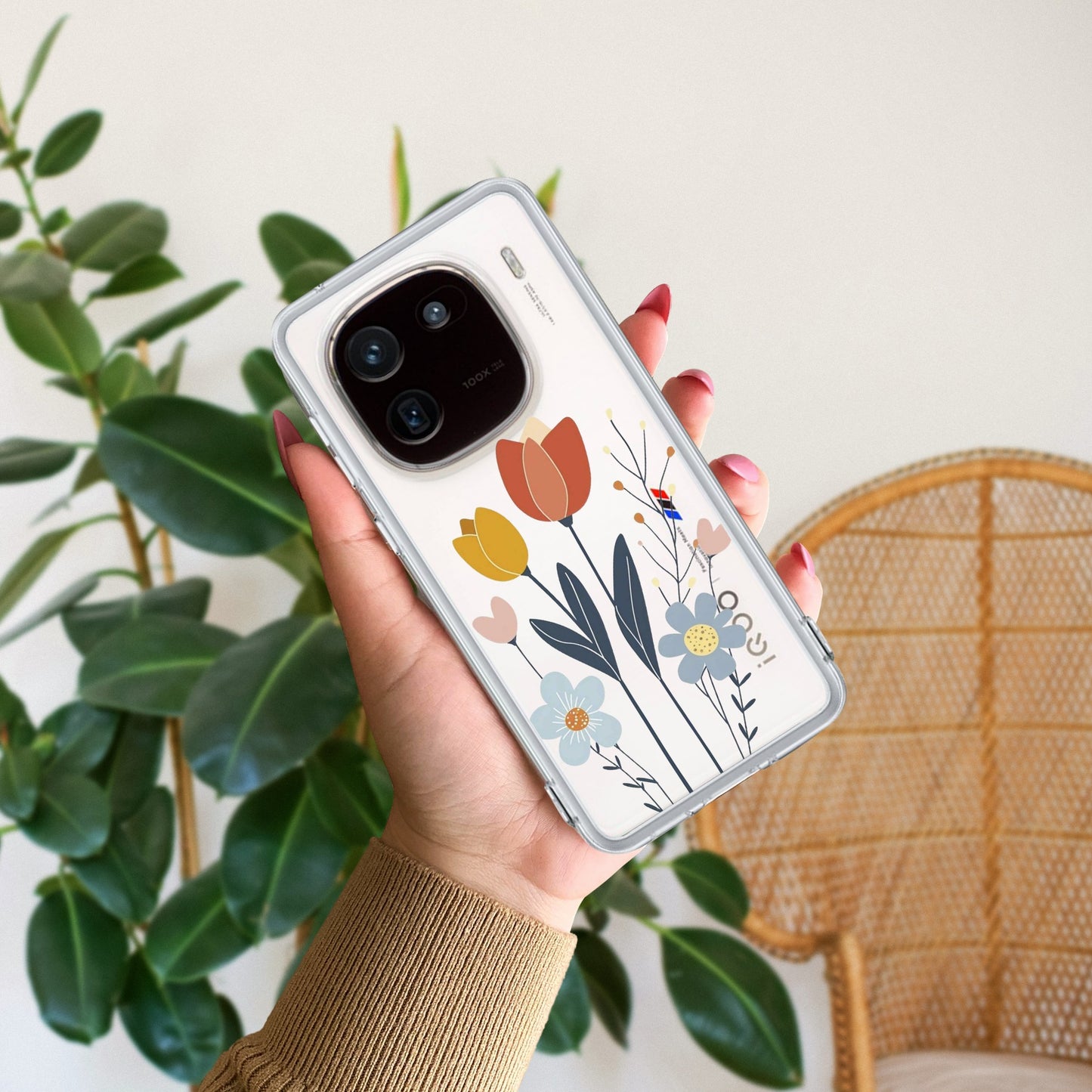 Minimal Flora Transparent Silicon Case For iQOO