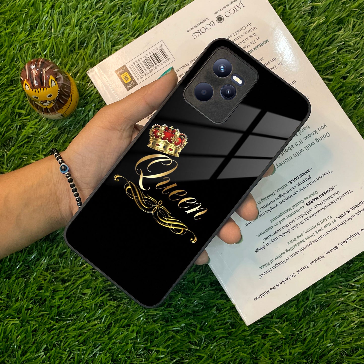 Cute Queen With Crown Glass Case For Realme/Narzo