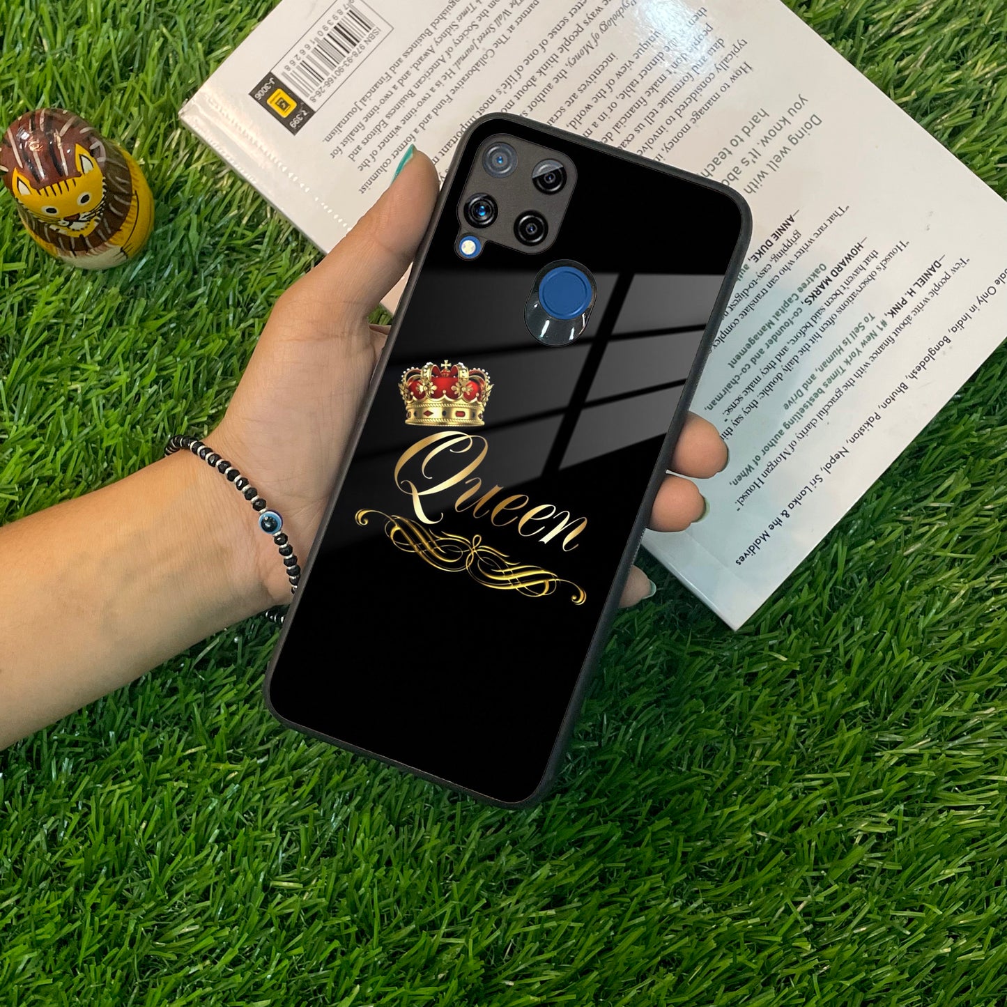 Cute Queen With Crown Glass Case For Realme/Narzo