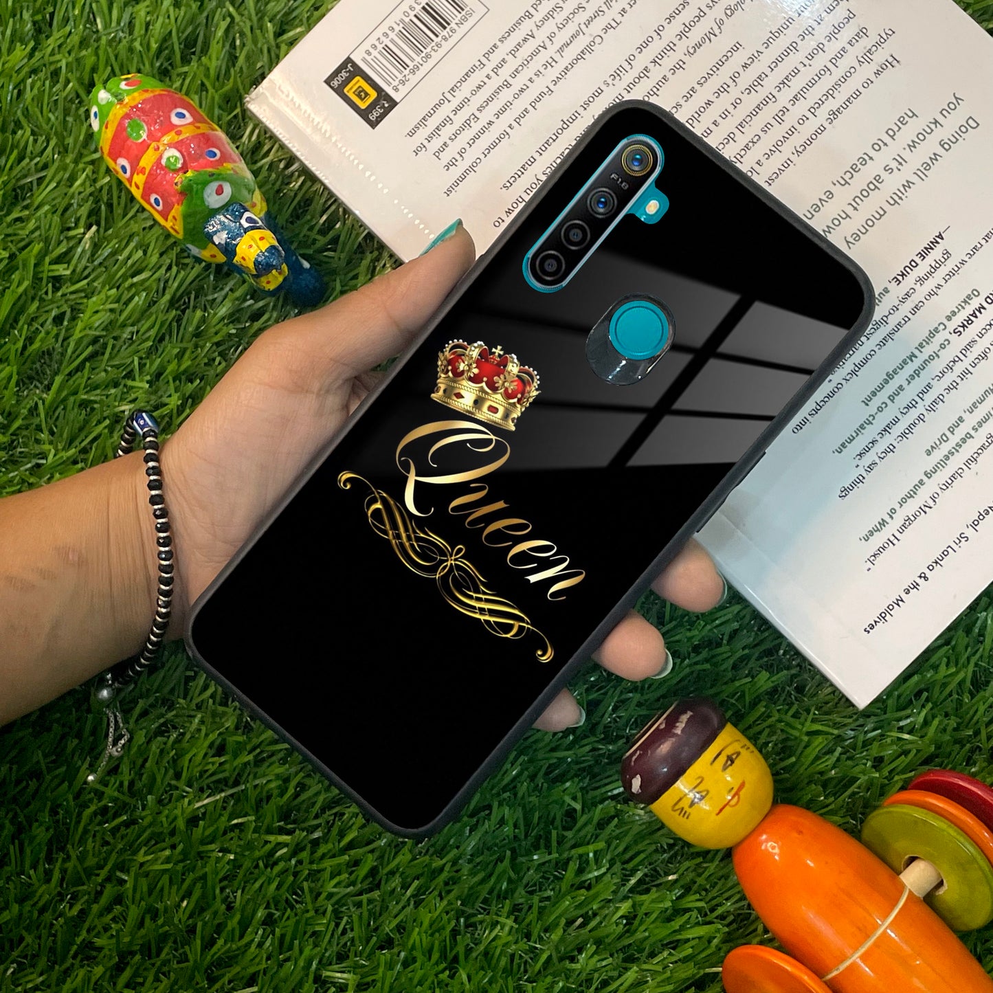 Cute Queen With Crown Glass Case For Realme/Narzo