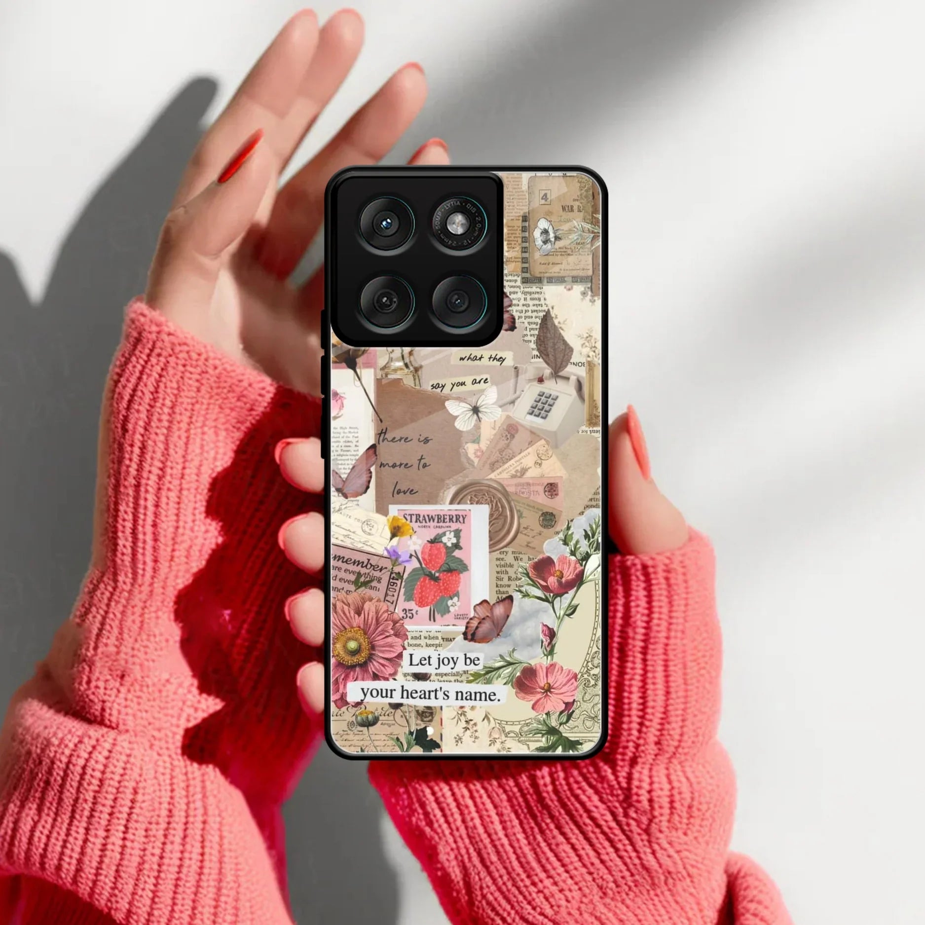 Vintage Vibes Glass Case Cover For Motorola - ShopOnCliQ